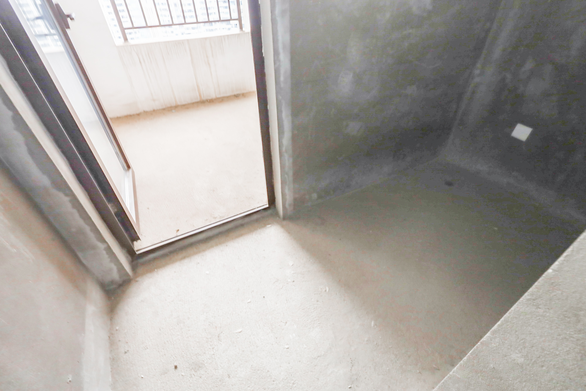 保利西海岸B区  3室2厅2卫   172.00万卧室
