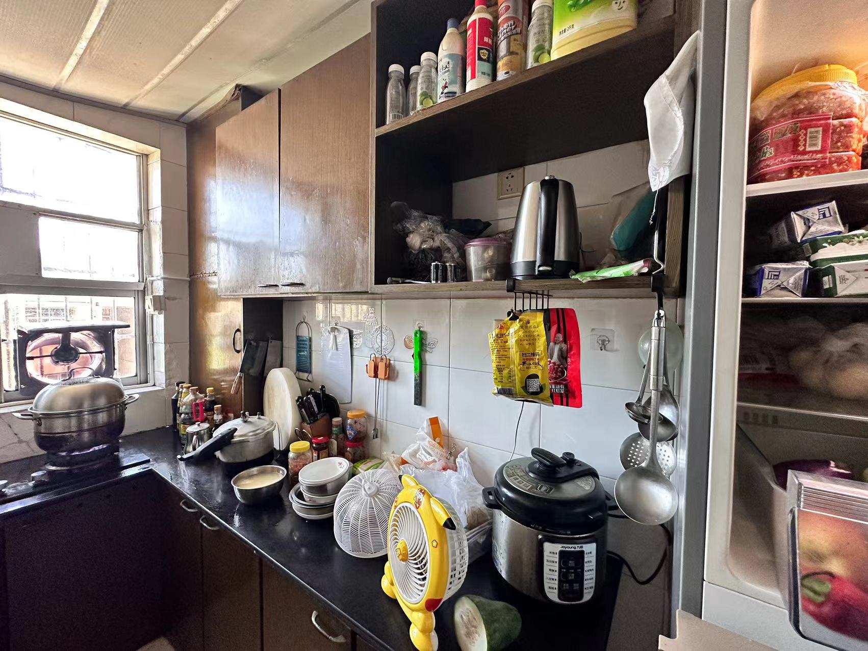 亲和府 3室2厅2卫 49.8万 亲和府 3室2厅2卫 49.8万室内图