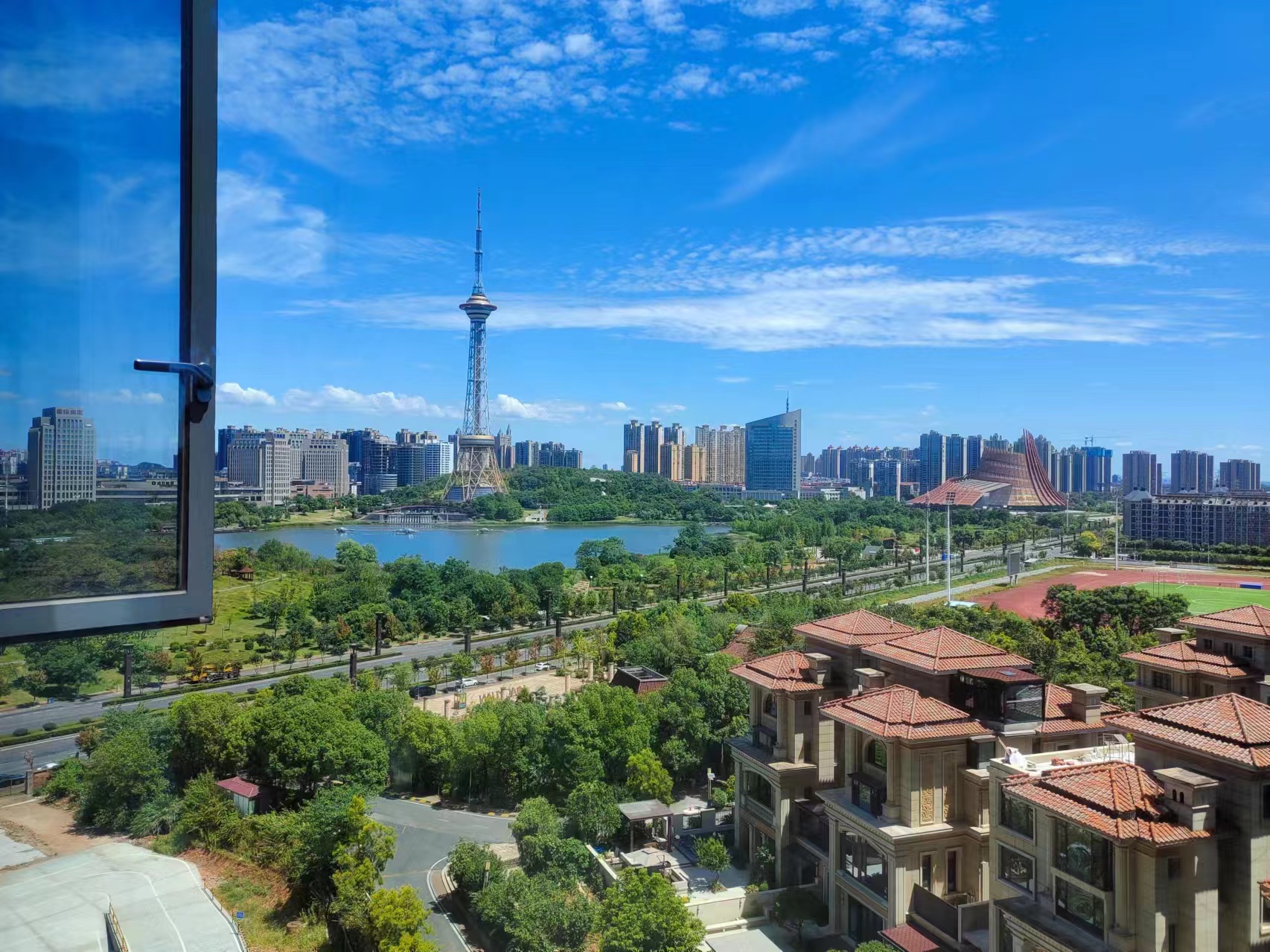 奥园养生城 4室2厅1卫 190.0万 奥园养生城 4室2厅1卫 190.0万小区图