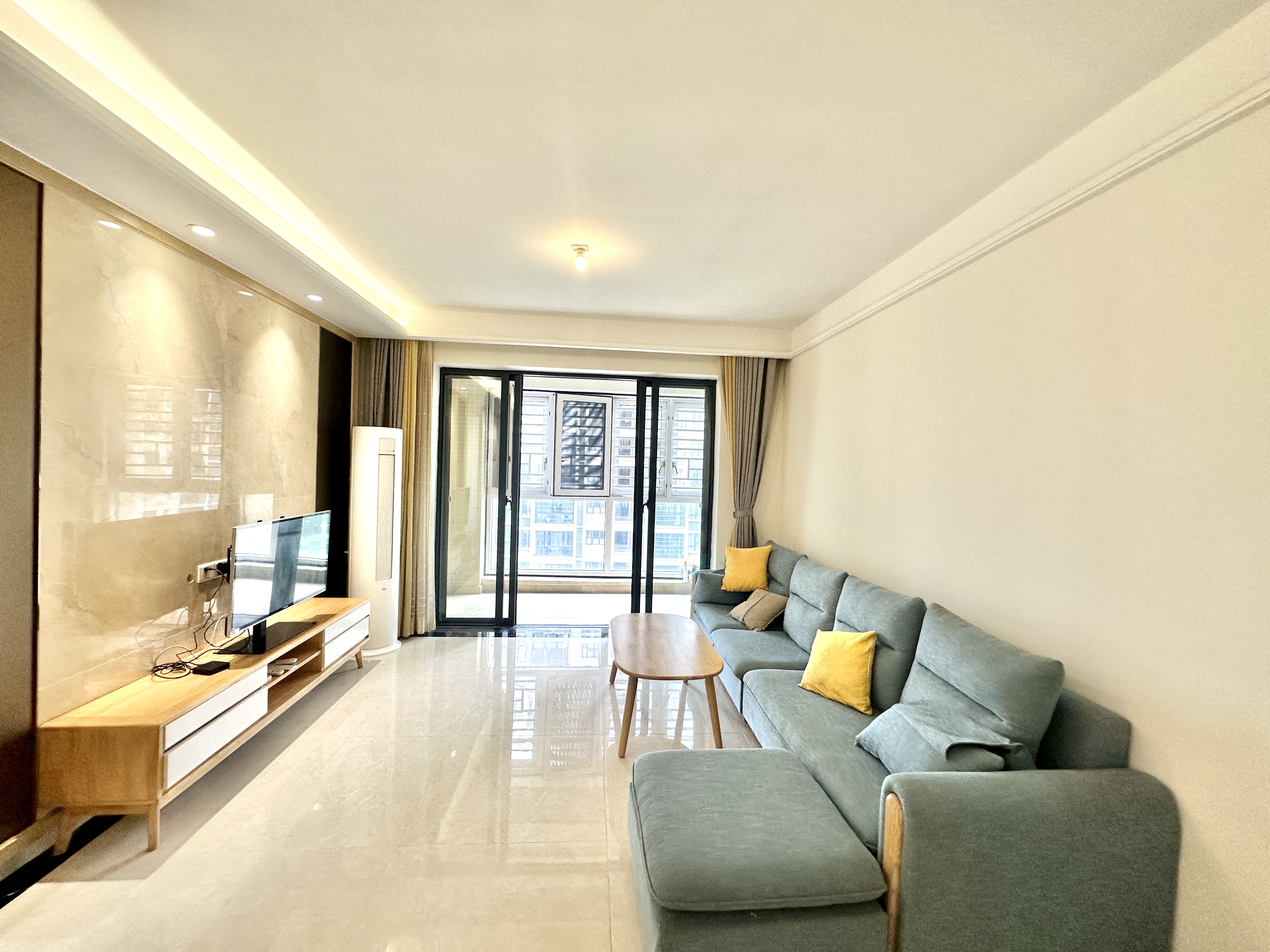 万达广场骏豪仕家(万达公馆) 1室1厅1卫 55.0万 万达广场骏豪仕家(万达公馆) 1室1厅1卫 55.0万客厅