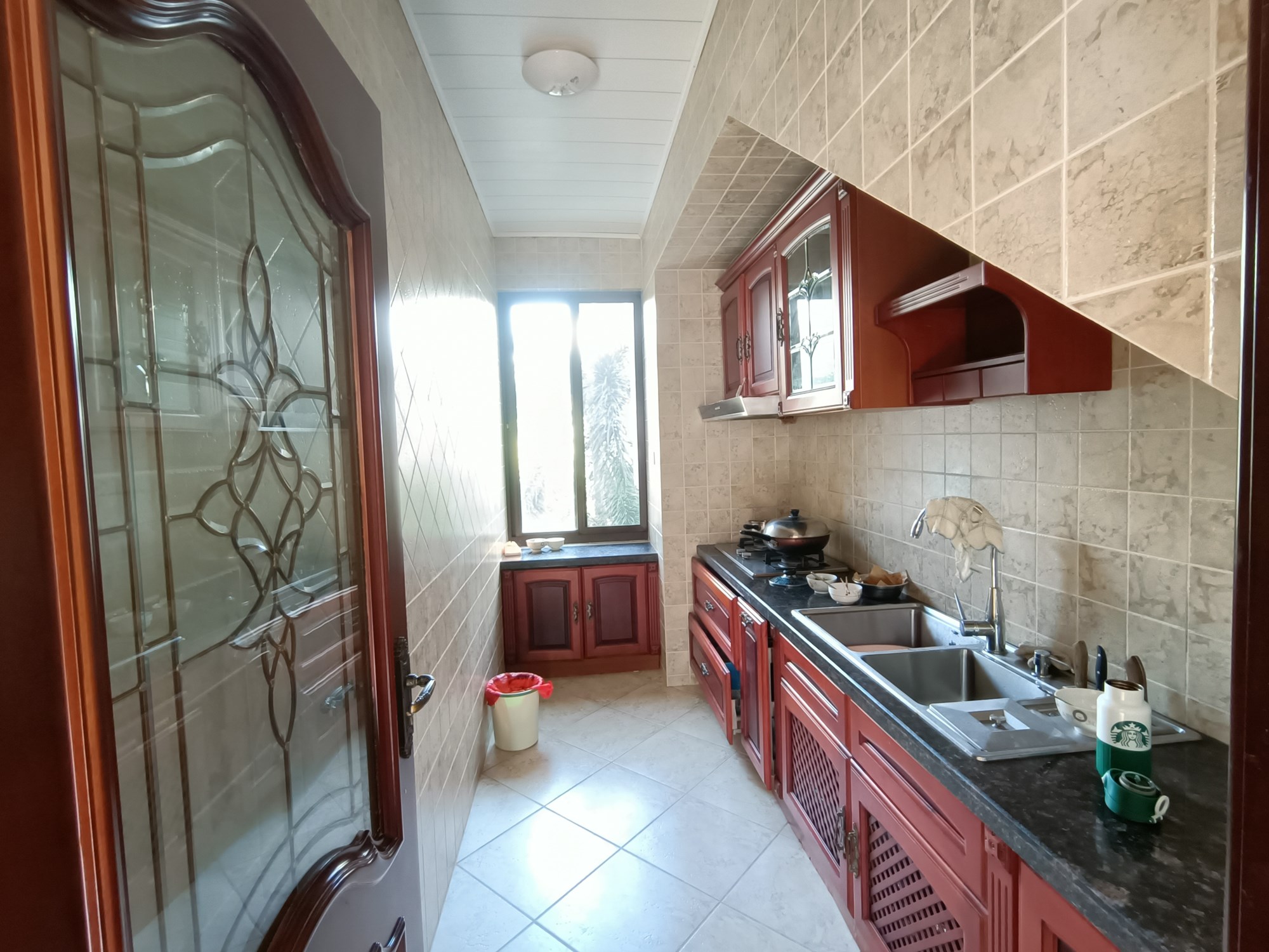 凤凰水城凤凰湾 3室2厅1卫 5000.0元/月 凤凰水城凤凰湾 3室2厅1卫 5000.0元/月室内图