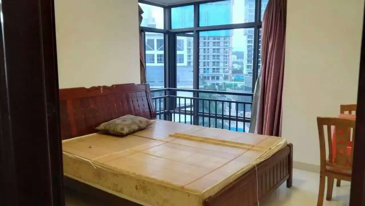 南枫悦海  1室1厅1卫    2400.0元/月室内图