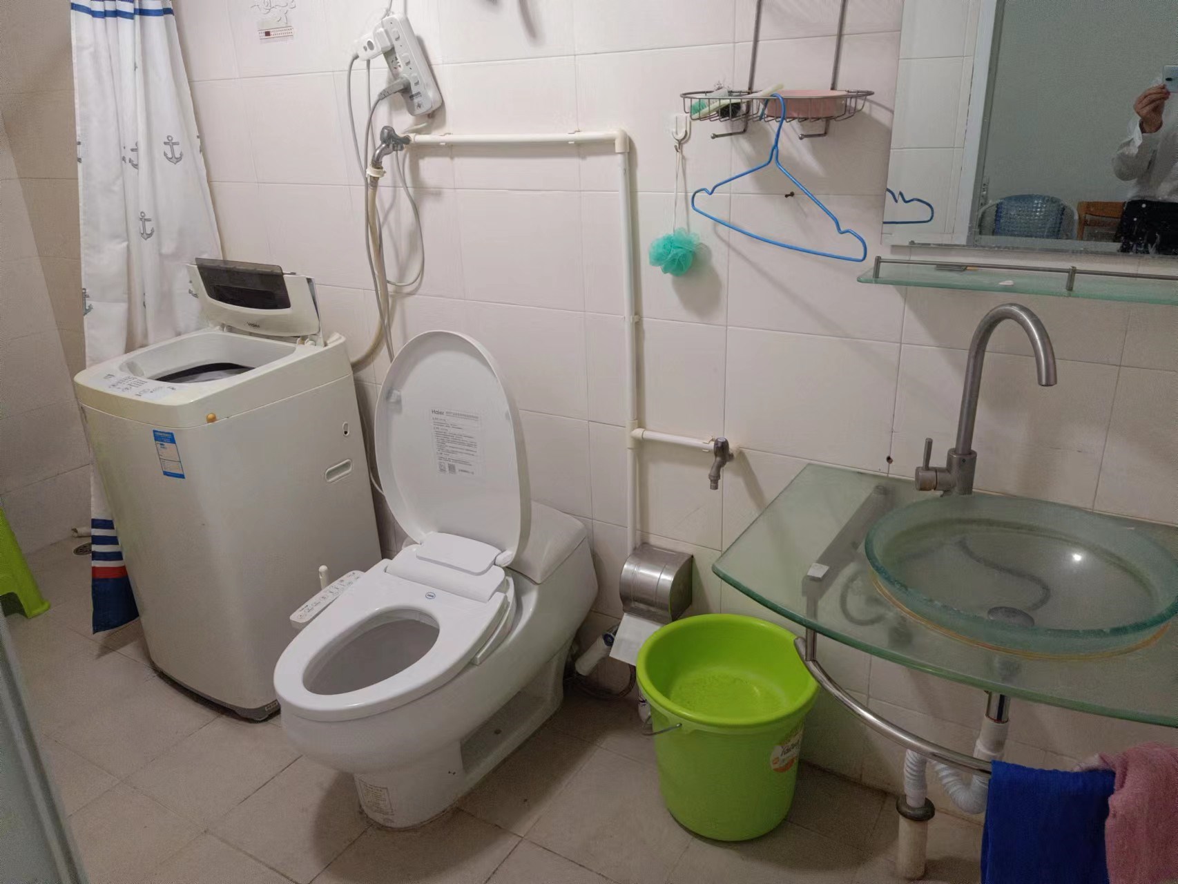 碧海蓝天  1室1厅1卫    2300.0元/月 碧海蓝天  1室1厅1卫    2300.0元/月室内图