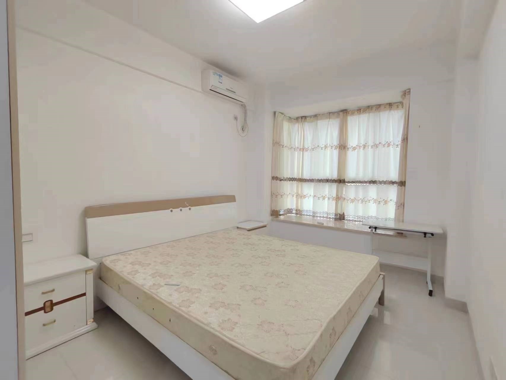 凯丰花园 3室2厅2卫 3500.0元/月 凯丰花园 3室2厅2卫 3500.0元/月室内图