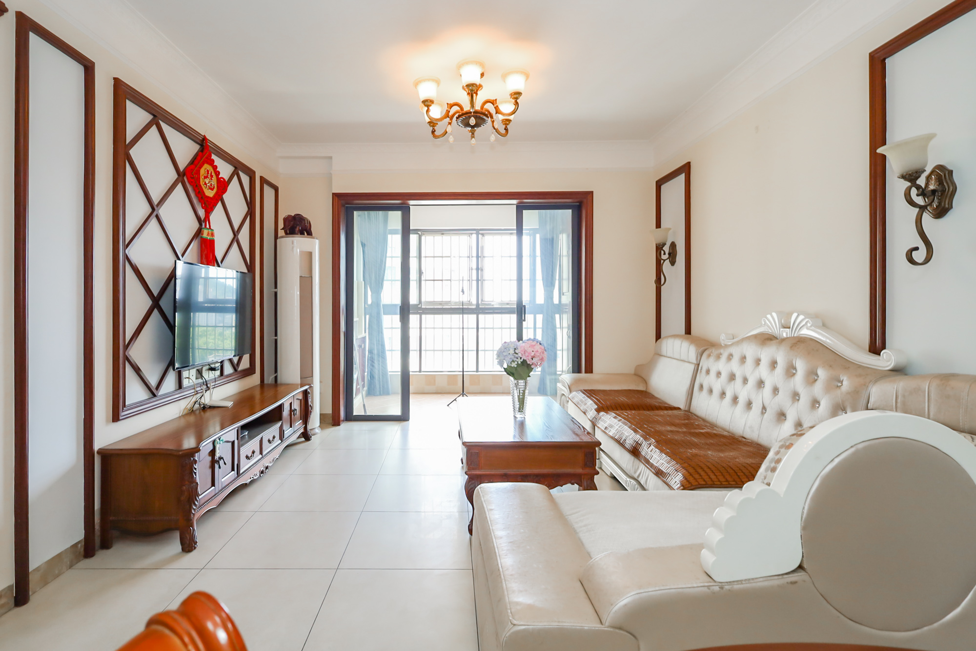 景秀江山  3室2厅1卫    130.0万 景秀江山  3室2厅1卫    130.0万