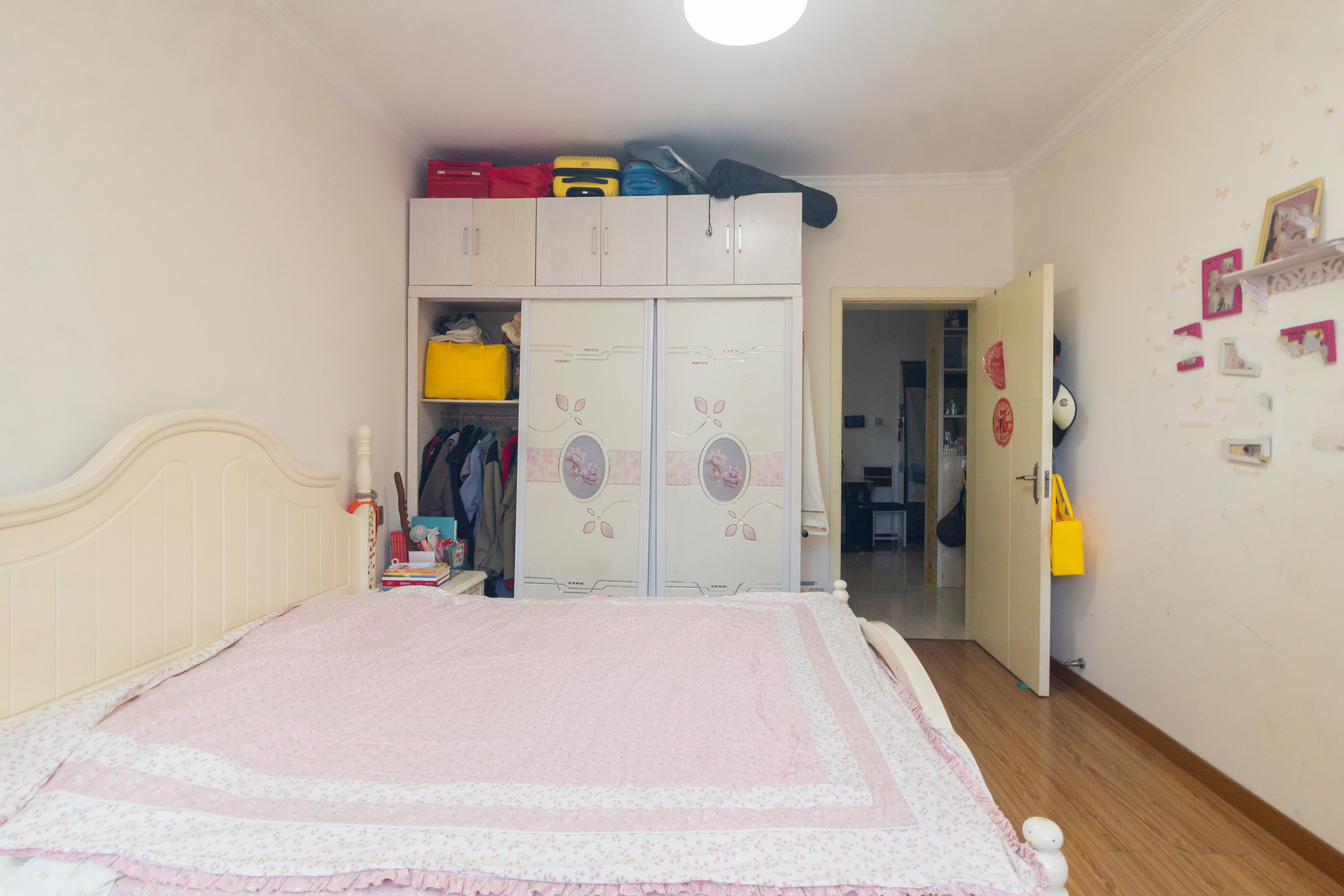 中国铁建国际城二期 2室2厅1卫 45.0万 中国铁建国际城二期 2室2厅1卫 45.0万卧室