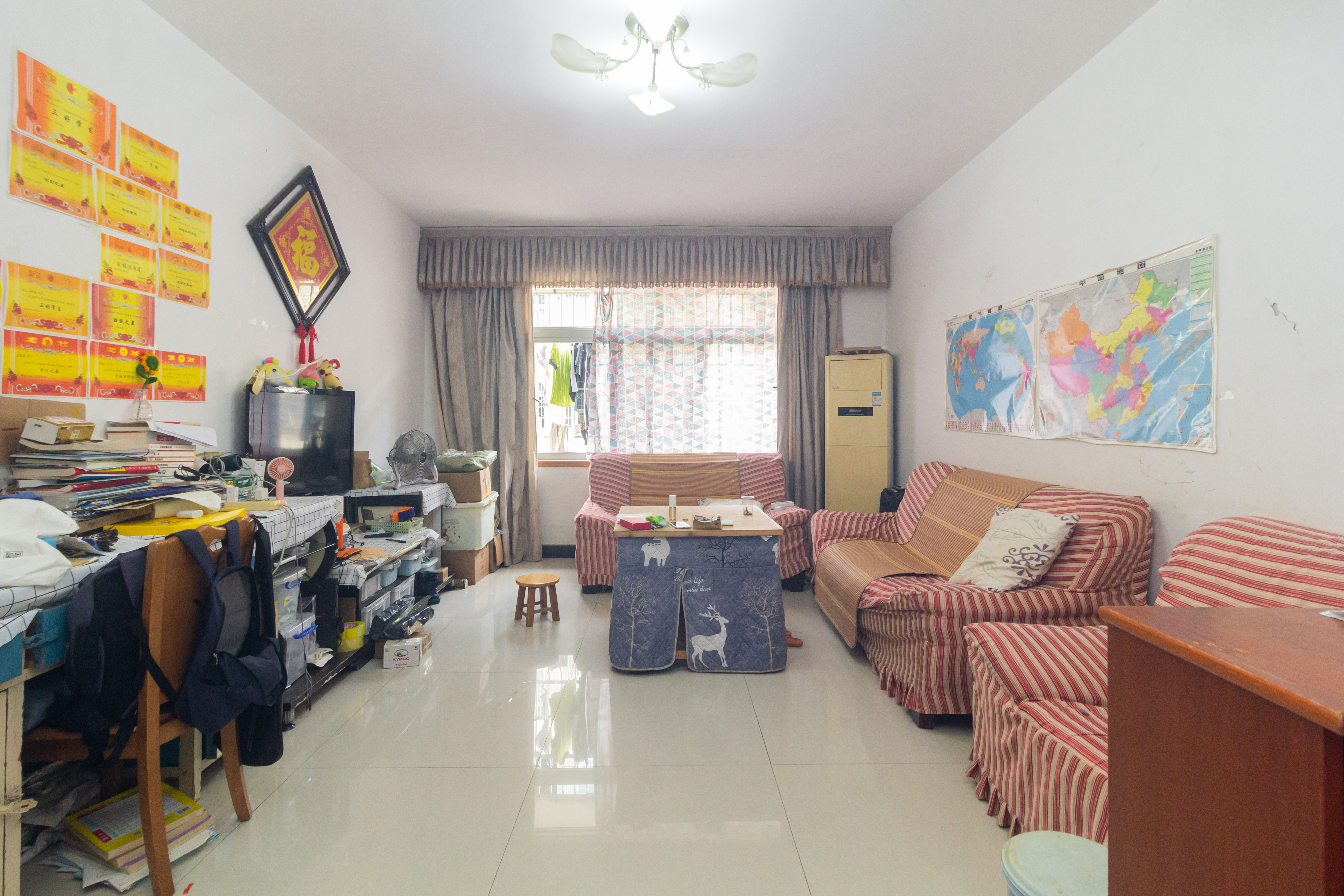 泉塘小区  2室2厅1卫    42.8万 泉塘小区  2室2厅1卫    42.8万客厅