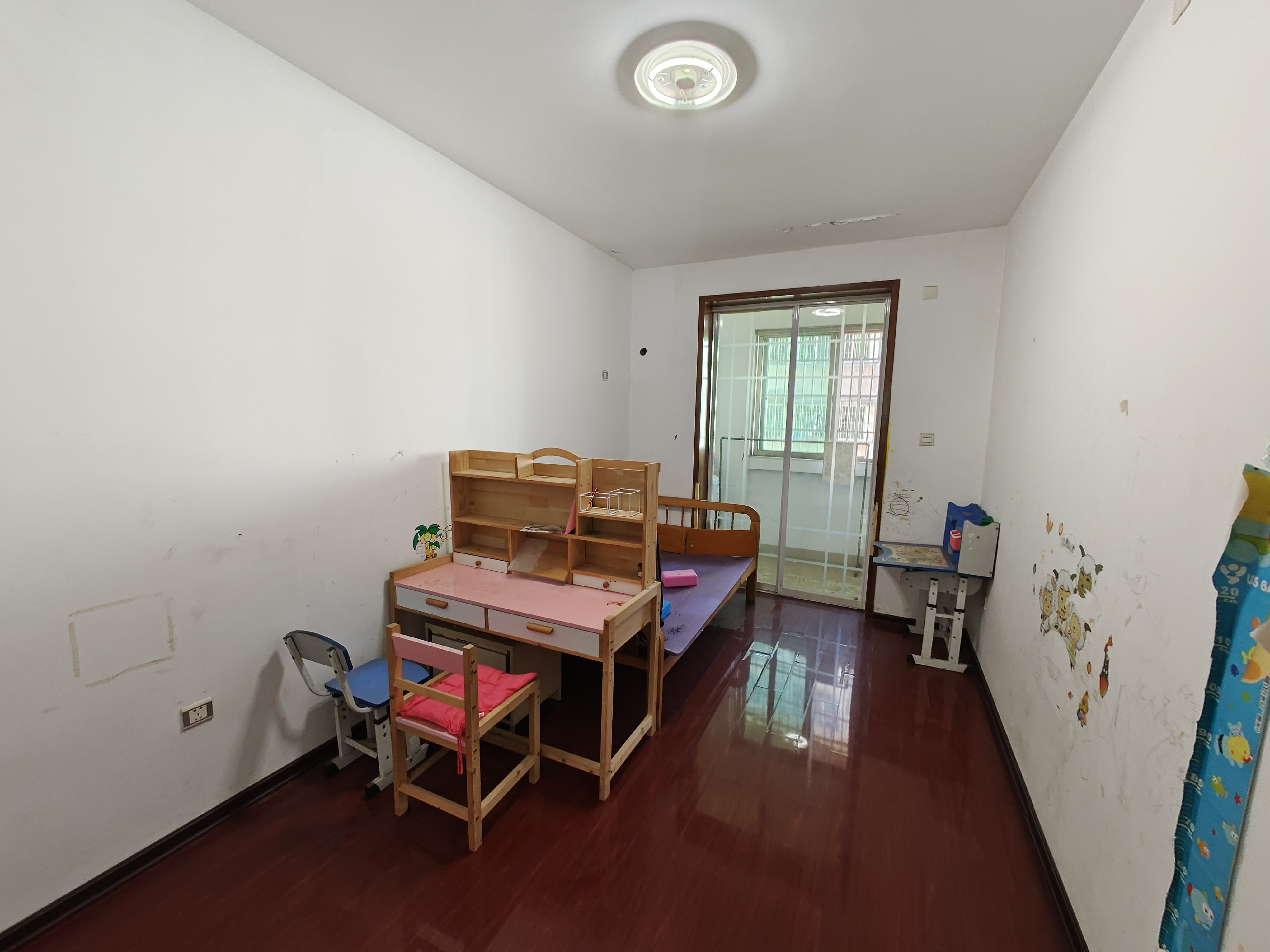 香草园  4室2厅2卫    68.8万 香草园  4室2厅2卫    68.8万室内图