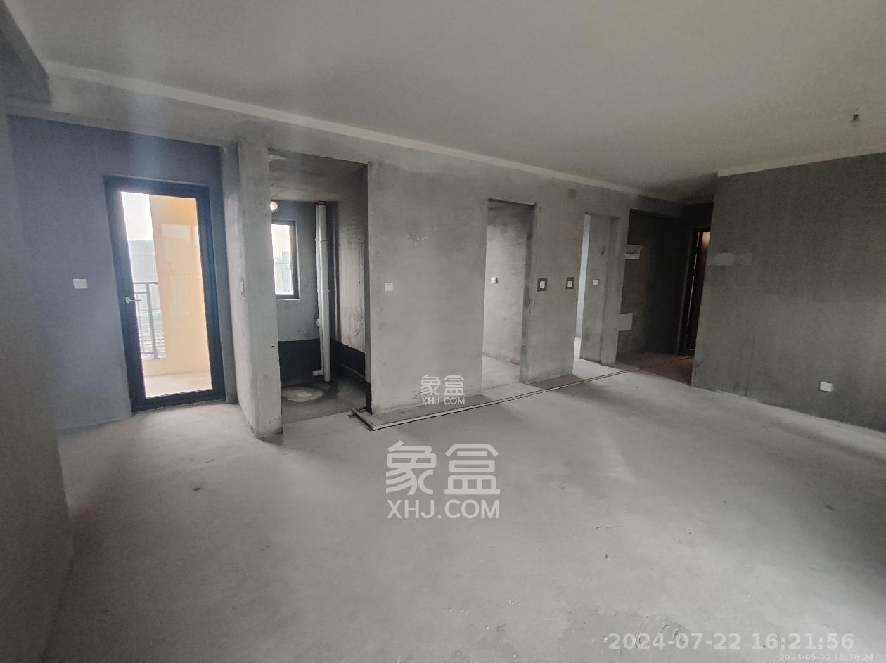 東能華府  3室2廳2衛(wèi)   1000.00元/月室內(nèi)圖