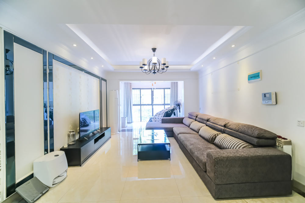 山水湾G区  3室2厅2卫    88.0万