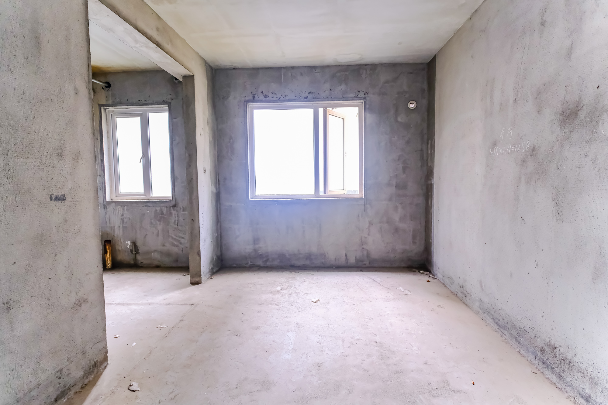 保利香槟国际 3室2厅2卫 88.0万 保利香槟国际 3室2厅2卫 88.0万客厅