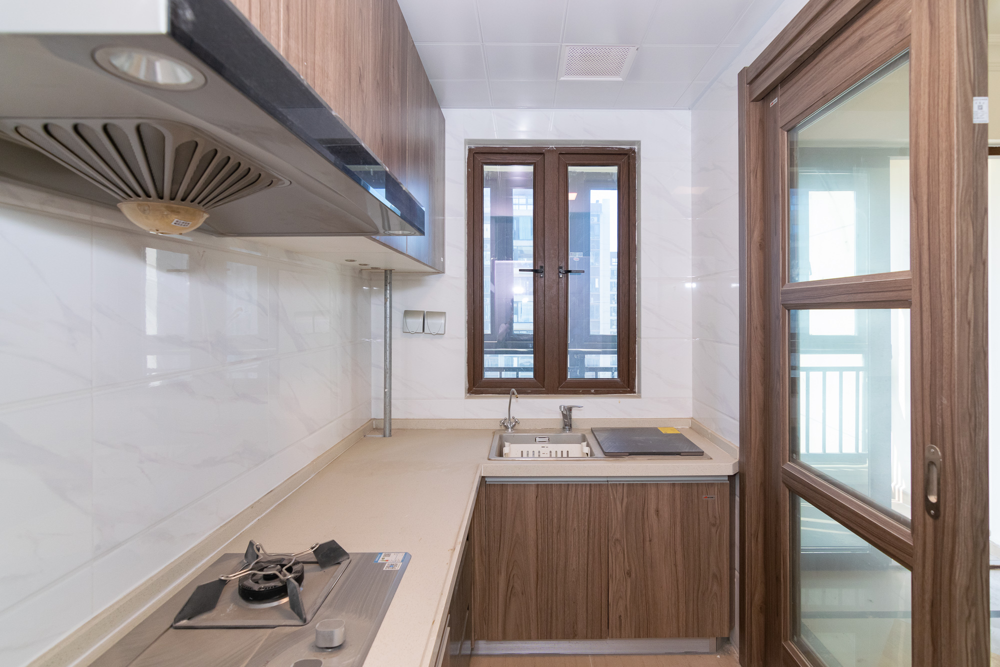 碧桂园高尔夫花园 4室2厅2卫 156.0万 碧桂园高尔夫花园 4室2厅2卫 156.0万厨房