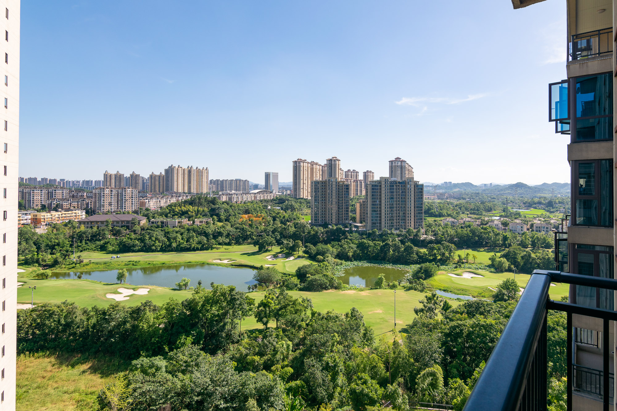 碧桂园高尔夫花园 4室2厅2卫 156.0万 碧桂园高尔夫花园 4室2厅2卫 156.0万其他