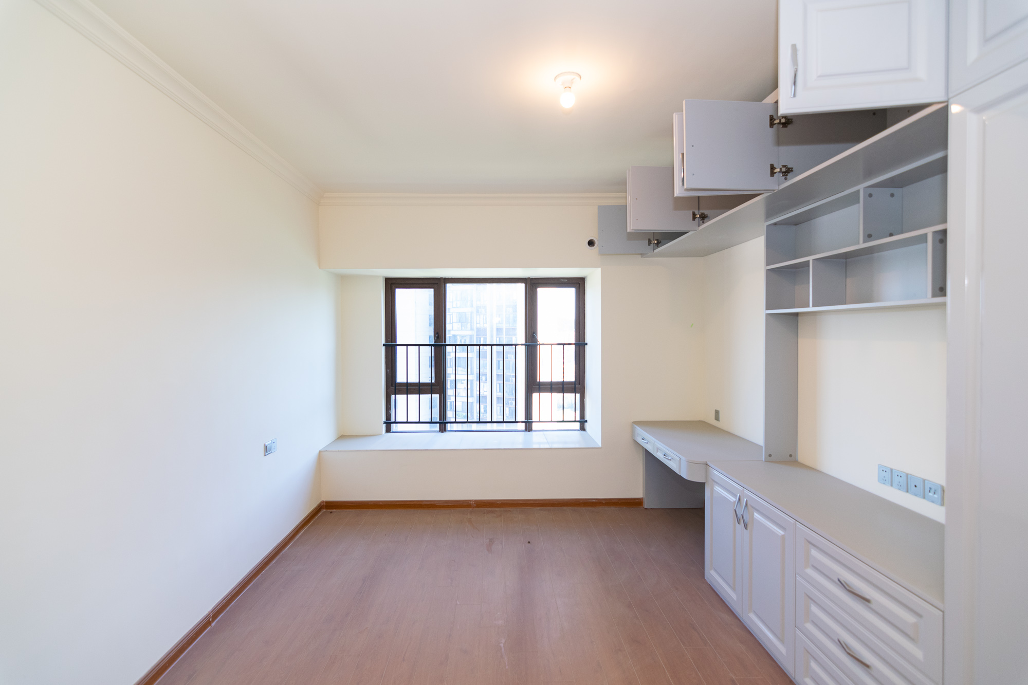 碧桂园高尔夫花园 4室2厅2卫 156.0万 碧桂园高尔夫花园 4室2厅2卫 156.0万卧室