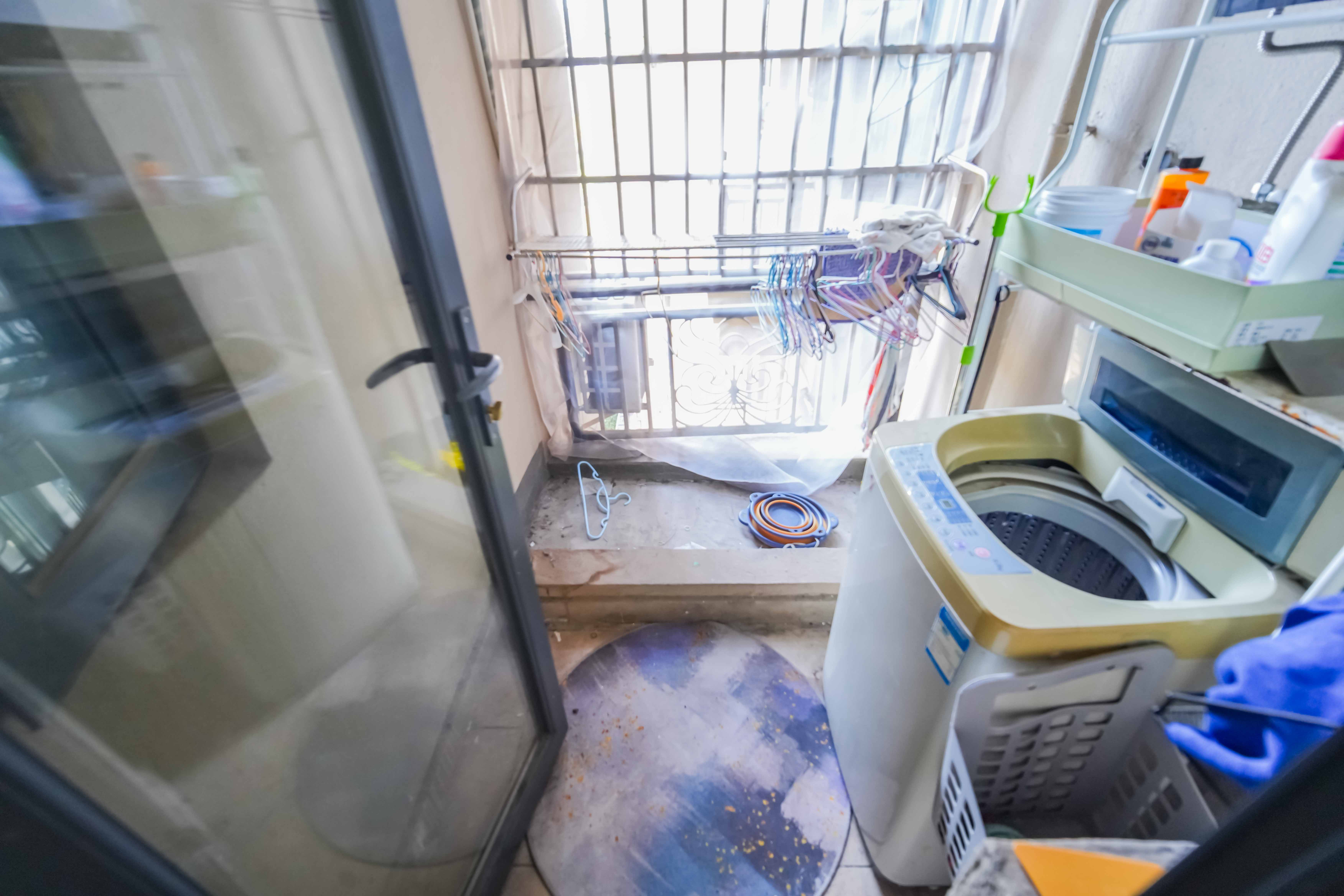 恒大国际广场  1室2厅1卫    85.0万 恒大国际广场  1室2厅1卫    85.0万厨房