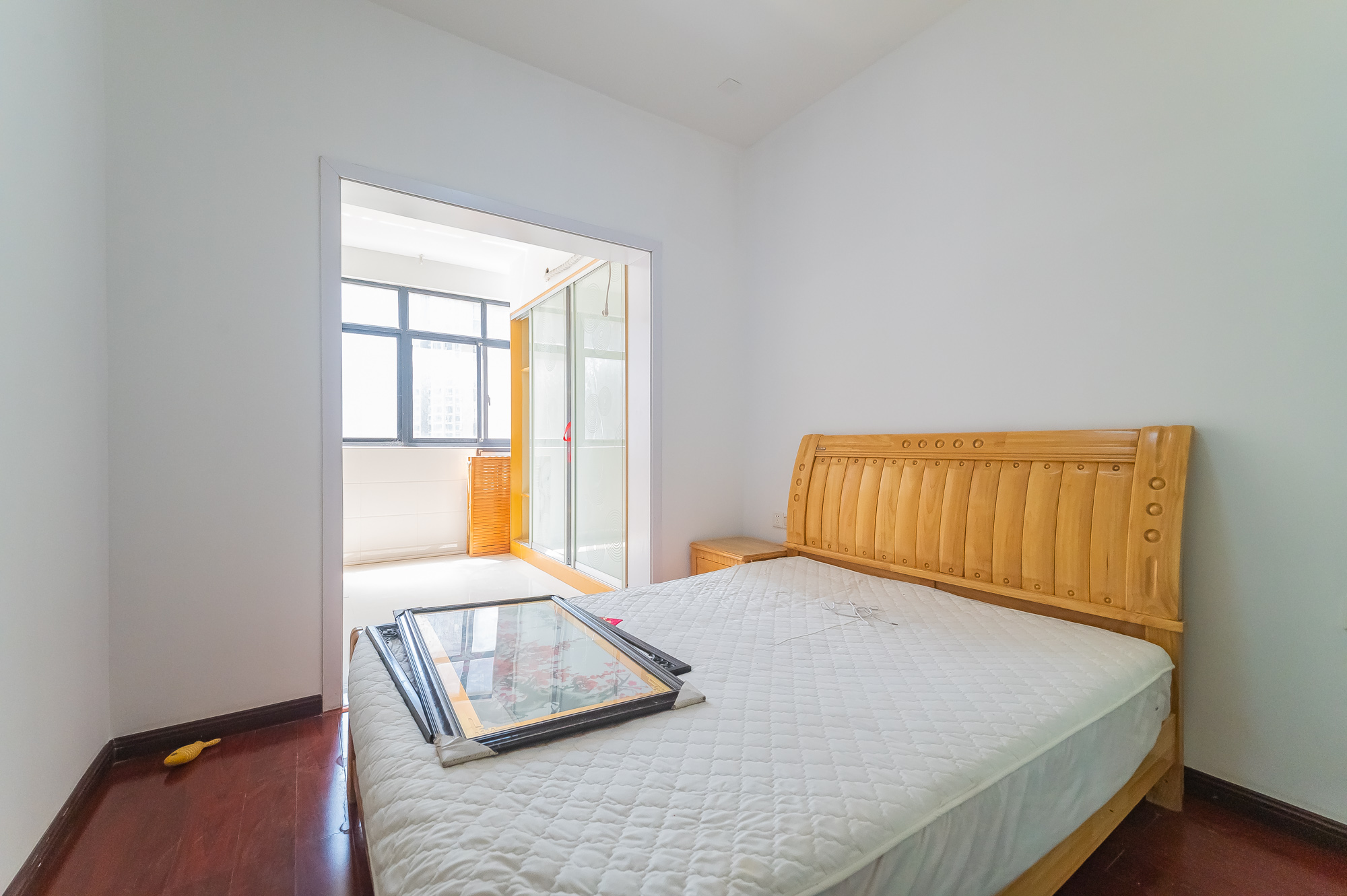 幸福里润城(幸福里二期)  3室2厅2卫    69.8万 幸福里润城(幸福里二期)  3室2厅2卫    69.8万卧室