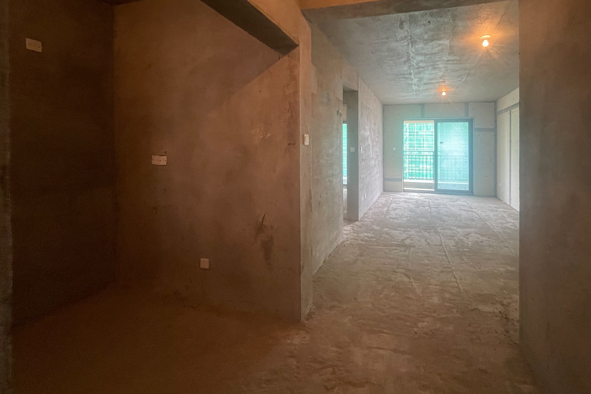 中梁正荣府 3室2厅2卫 76.8万 中梁正荣府 3室2厅2卫 76.8万客厅