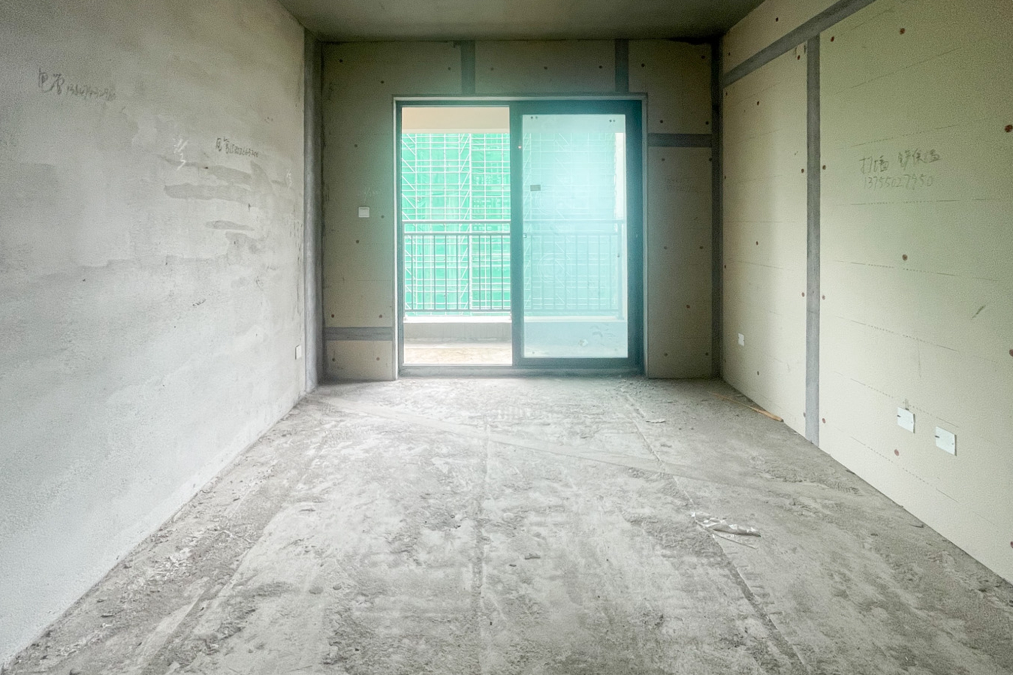 中梁正荣府 3室2厅2卫 76.8万 中梁正荣府 3室2厅2卫 76.8万其他