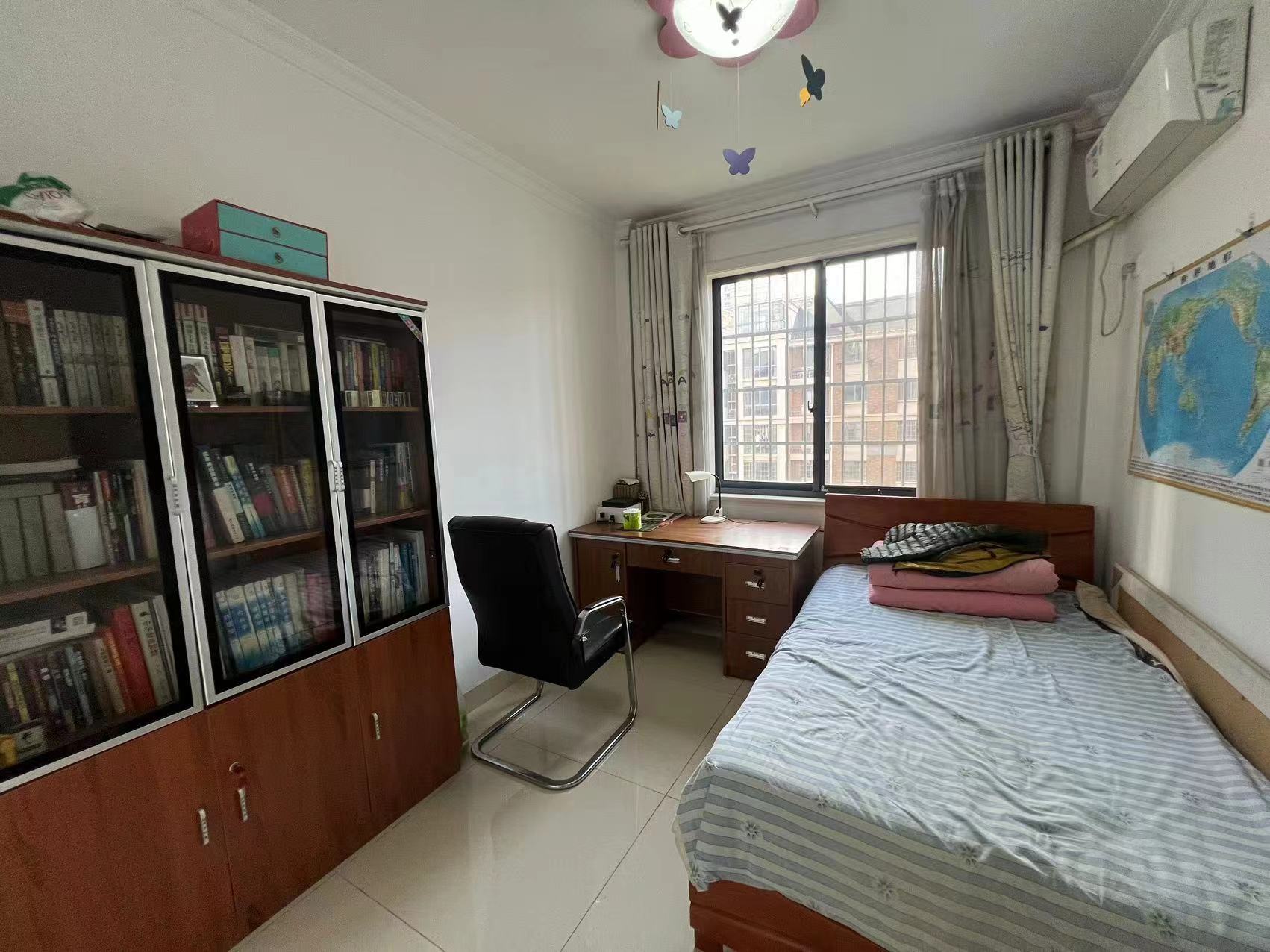 天泉一品 3室2厅2卫 59.0万 天泉一品 3室2厅2卫 59.0万客厅