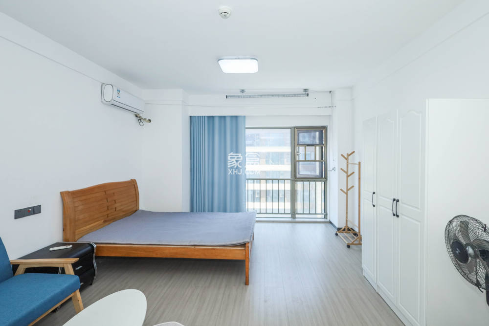 梅溪华府（新城金茂梦想华府）  1室1厅1卫    24.2万