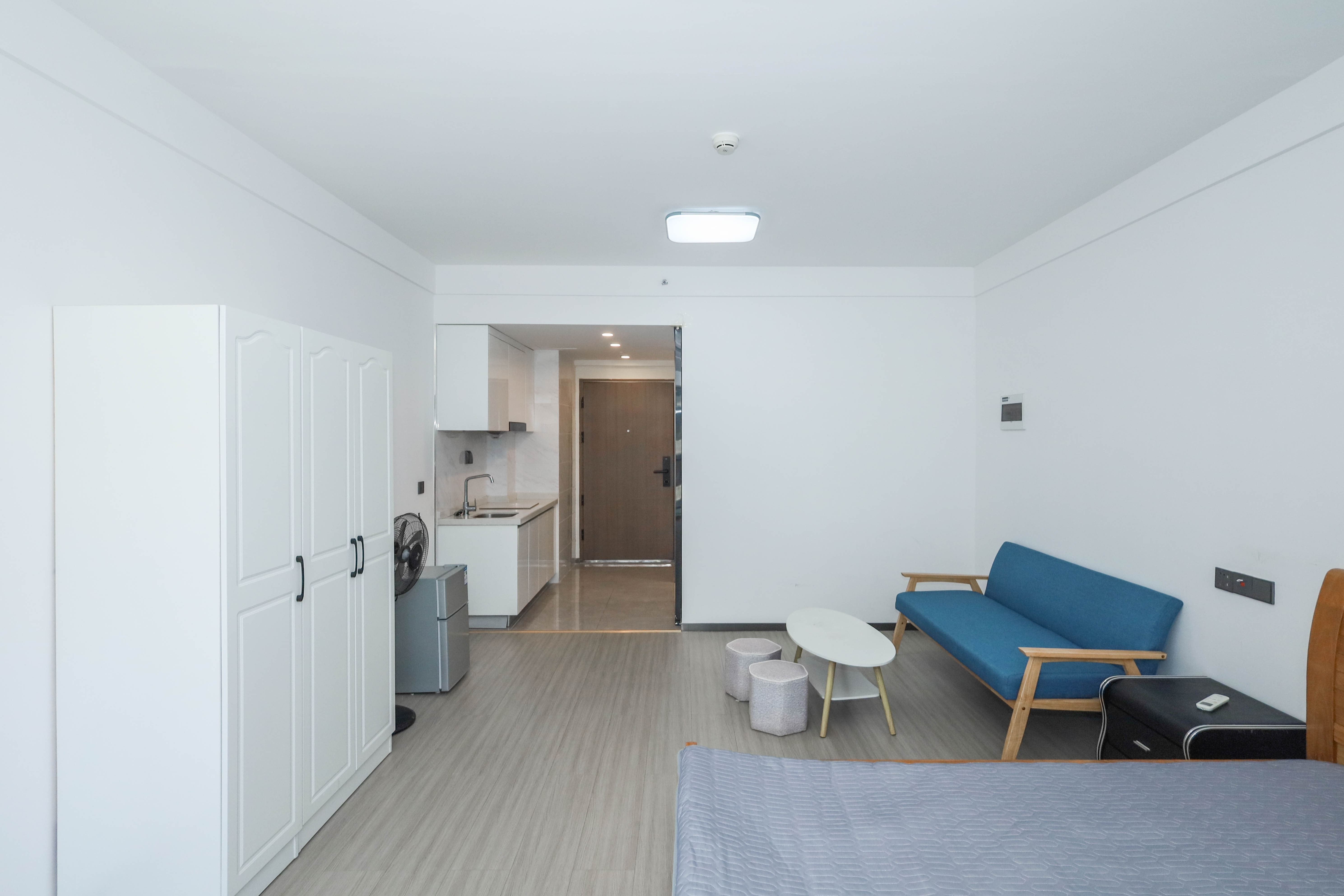 梅溪华府(新城金茂梦想华府) 1室1厅1卫 24.2万 梅溪华府(新城金茂梦想华府) 1室1厅1卫 24.2万客厅