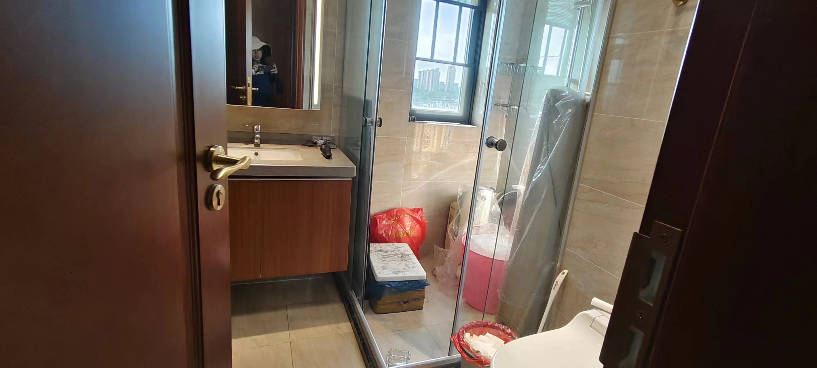 恒大林溪郡 3室2厅1卫 80.0万 恒大林溪郡 3室2厅1卫 80.0万客厅