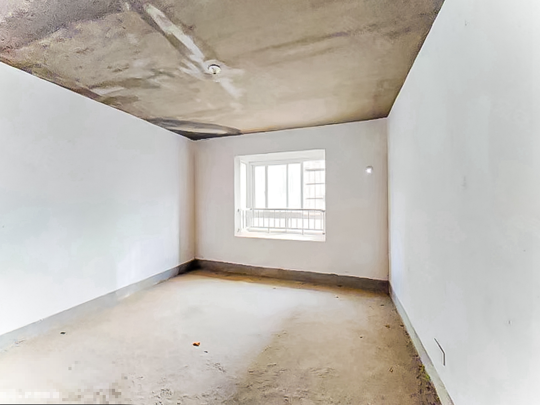 世景华庭 3室2厅2卫 60.0万 世景华庭 3室2厅2卫 60.0万卧室