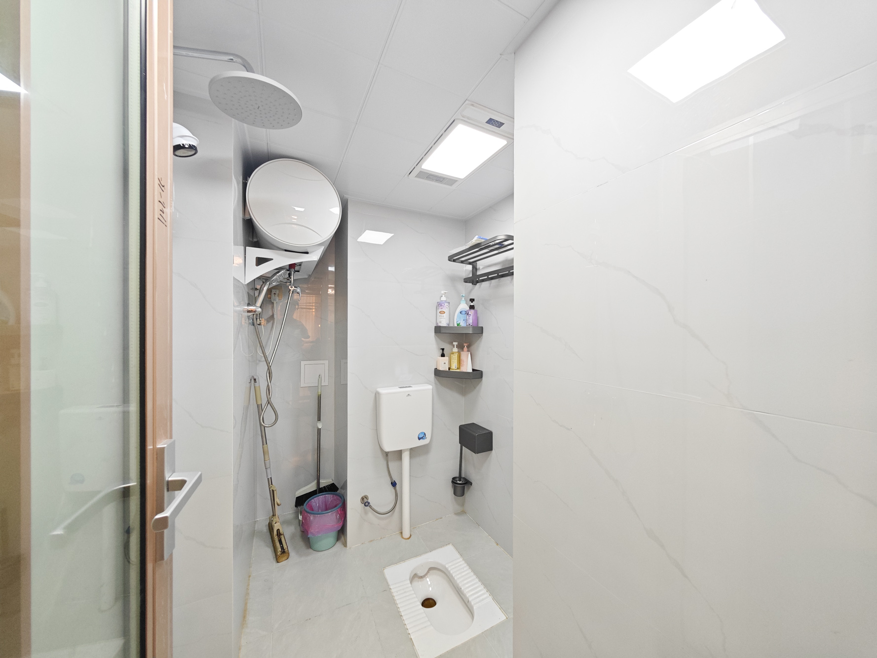 中建嘉和城  2室1厅1卫   52.00万卫生间