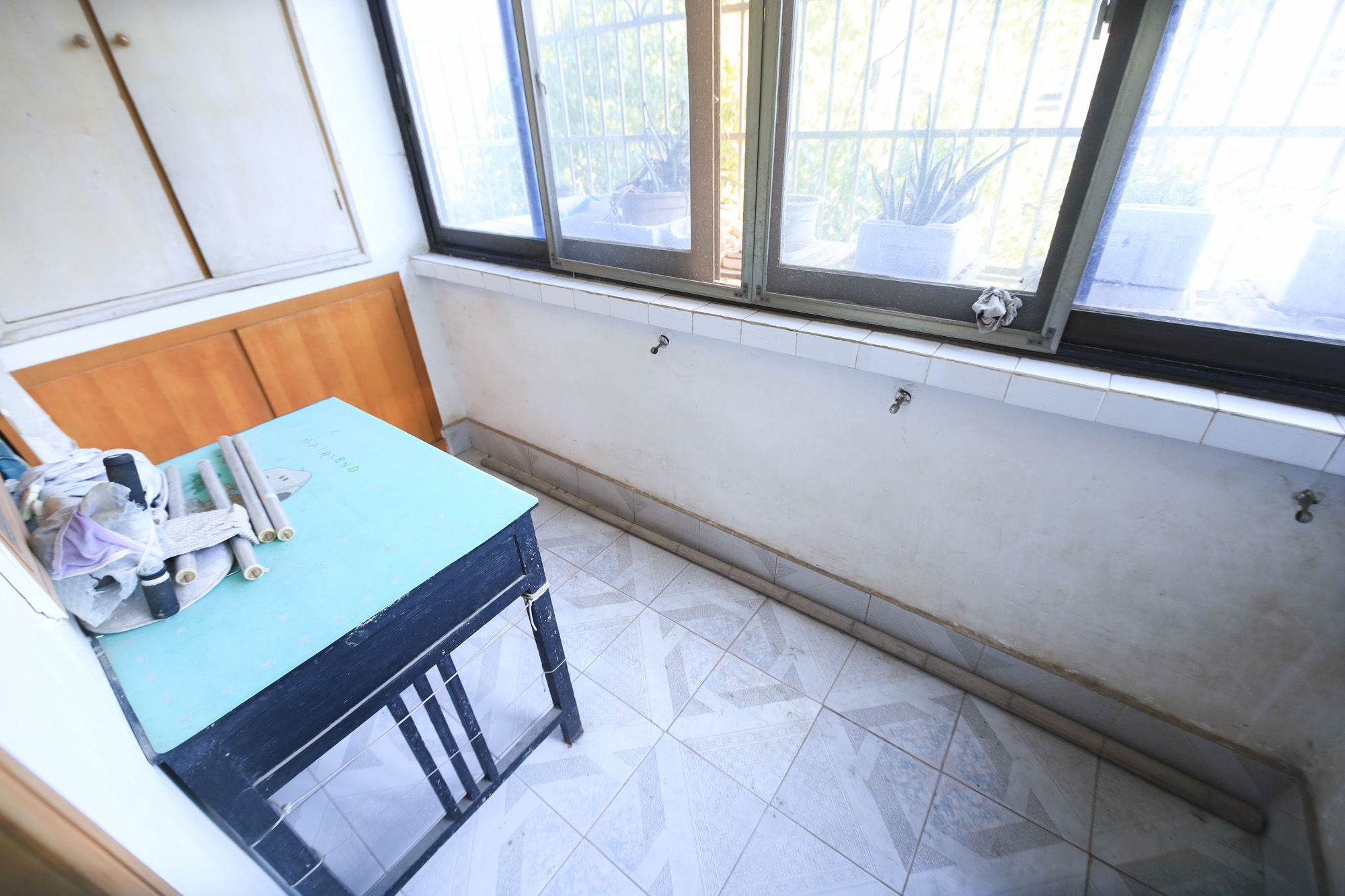 环保学院教工宿舍  3室2厅1卫   73.00万阳台