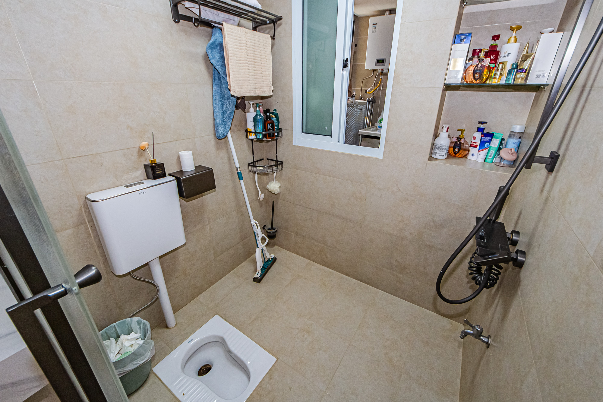 北辰三角洲E4区 3室2厅1卫 138.0万 北辰三角洲E4区 3室2厅1卫 138.0万卫生间