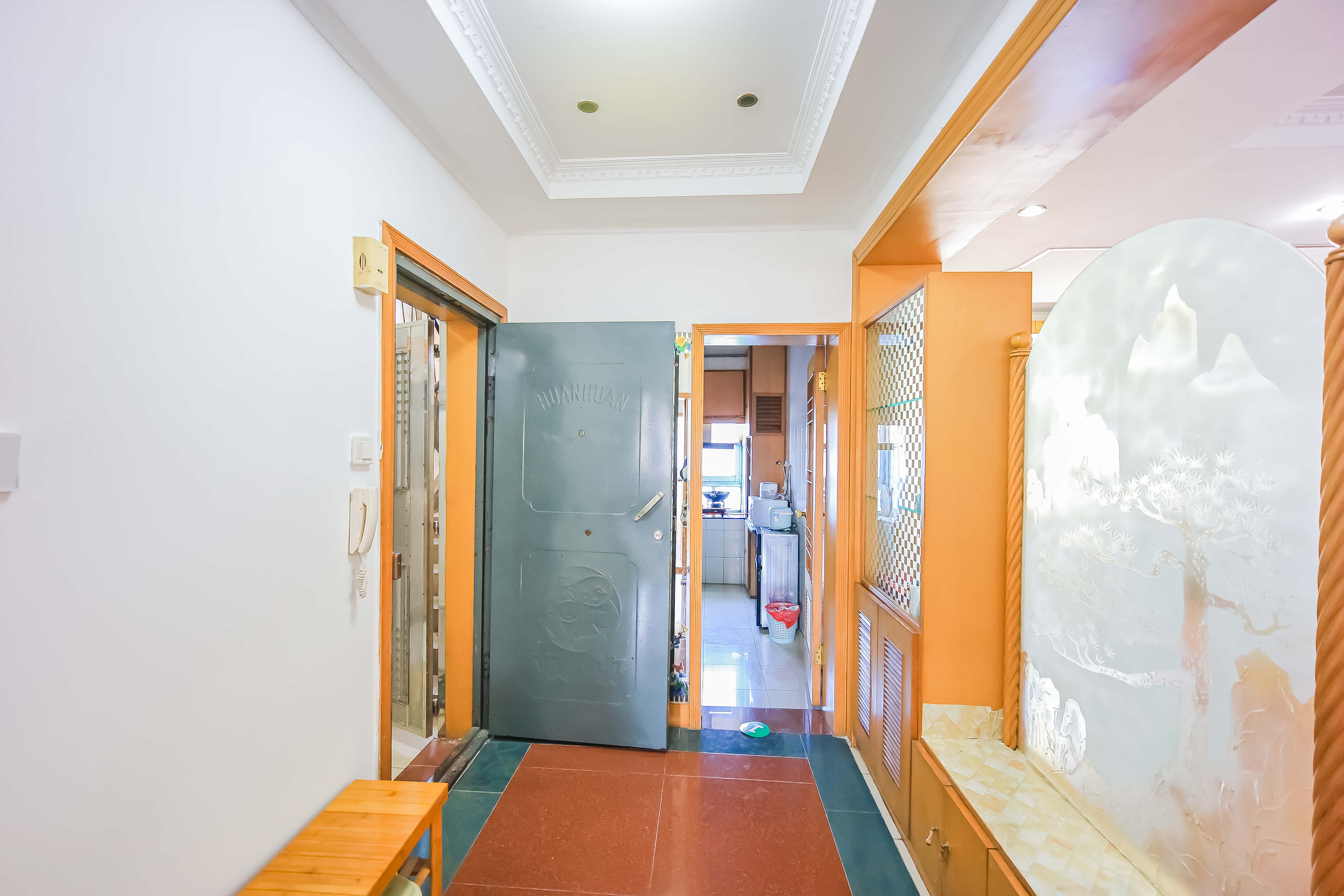 湘江航运宿舍  3室2厅1卫    59.8万 湘江航运宿舍  3室2厅1卫    59.8万客厅