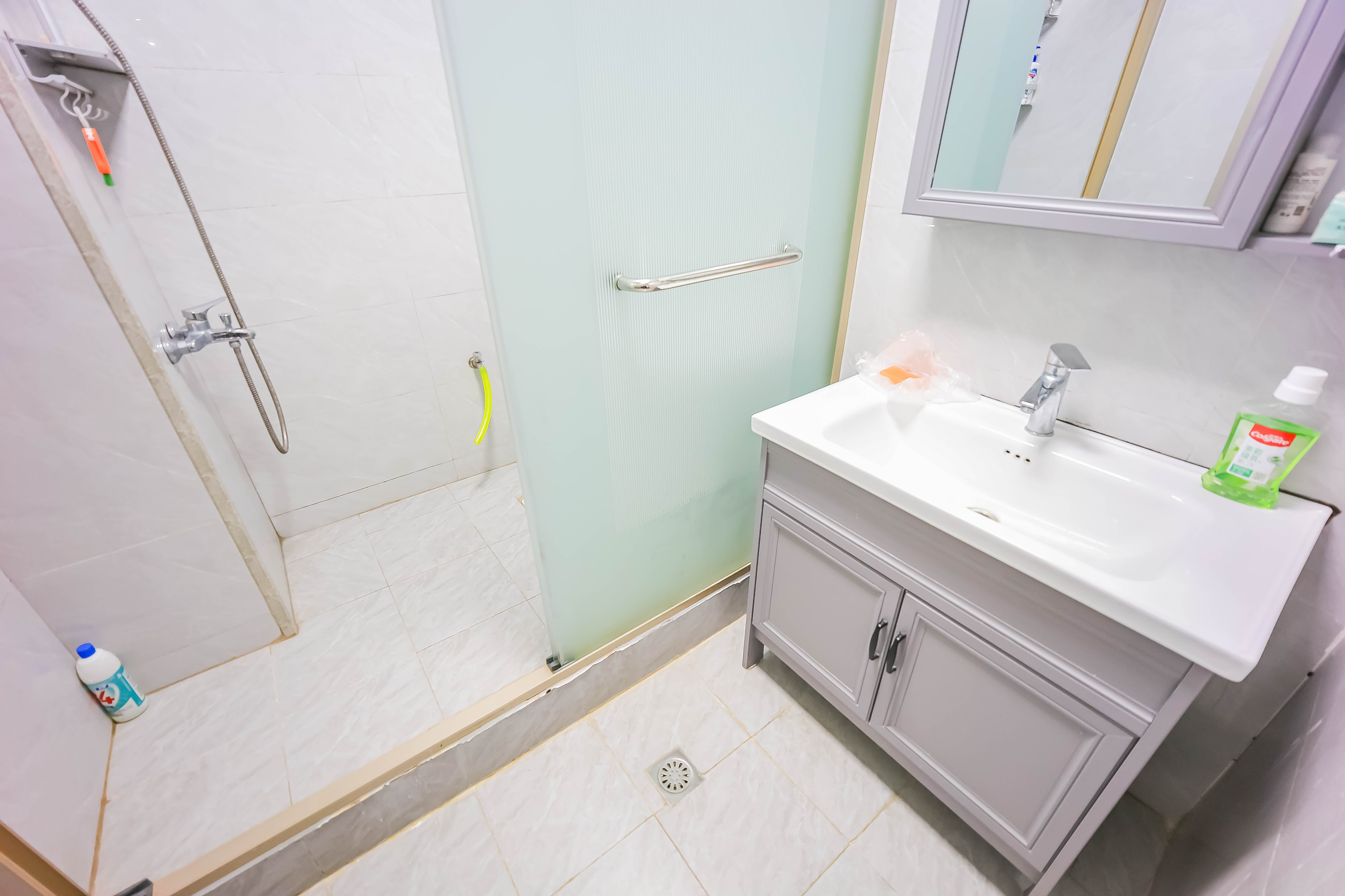 湘江航运宿舍  3室2厅1卫    59.8万 湘江航运宿舍  3室2厅1卫    59.8万卫生间