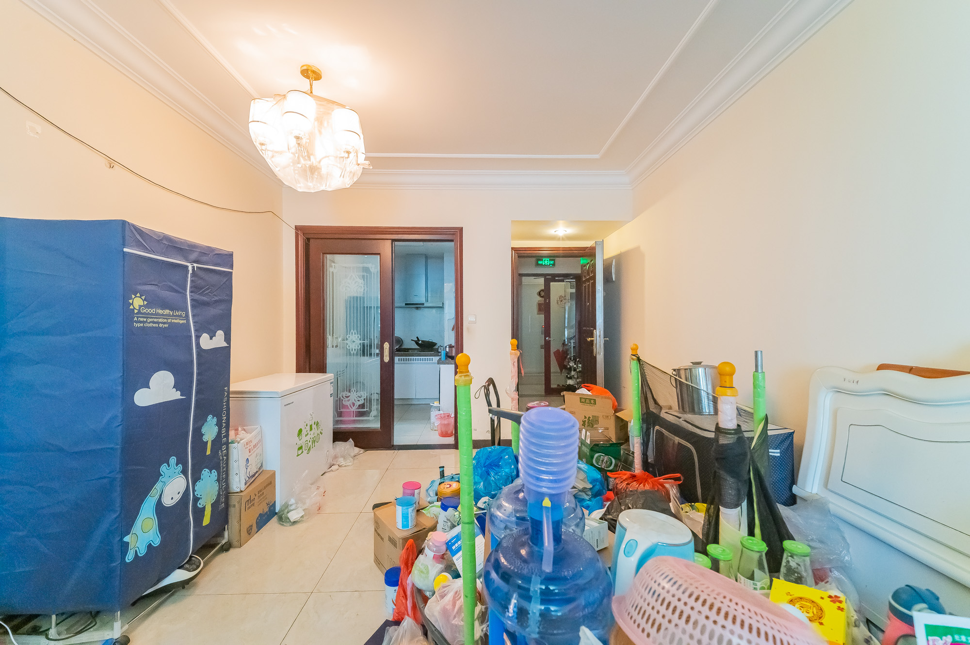 恒大翡翠华庭 2室2厅1卫 57.0万 恒大翡翠华庭 2室2厅1卫 57.0万客厅