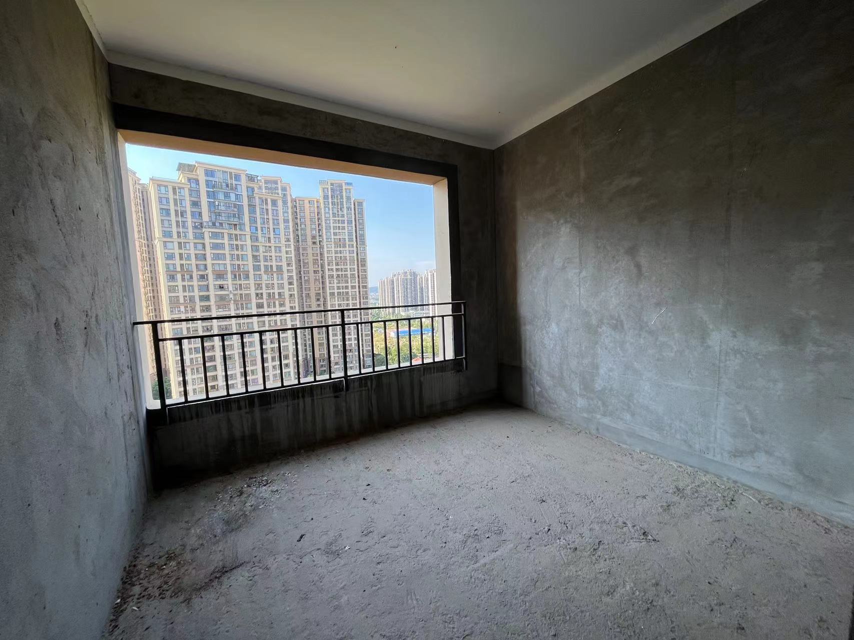 佳兆业金域天下二期 3室2厅2卫 48.0万 佳兆业金域天下二期 3室2厅2卫 48.0万客厅