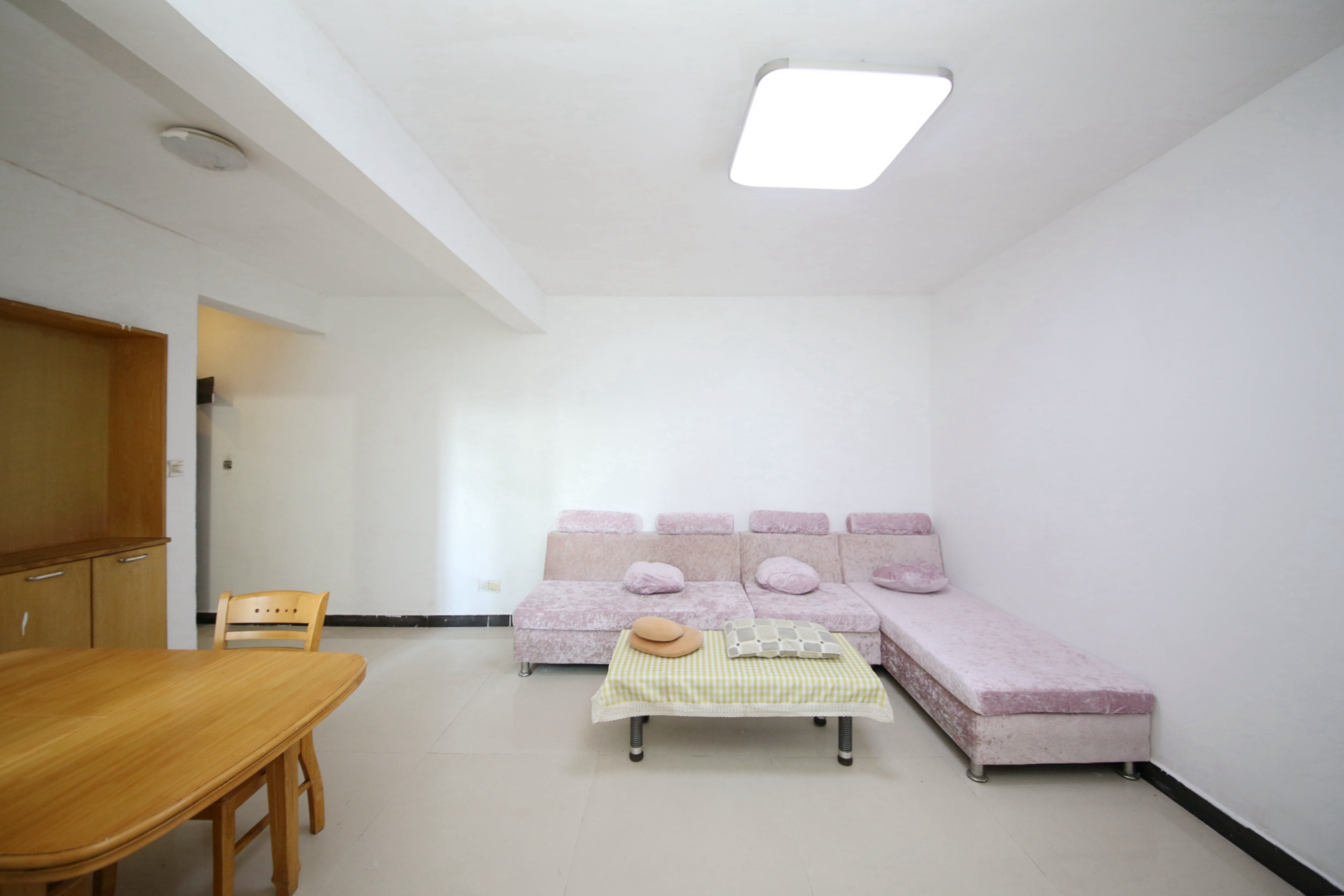 星典时代  1室2厅1卫   60.00万客厅