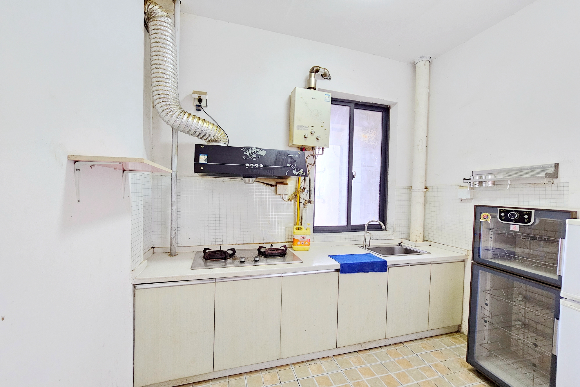 江河东澜湾 3室2厅1卫 99.0万 江河东澜湾 3室2厅1卫 99.0万其他