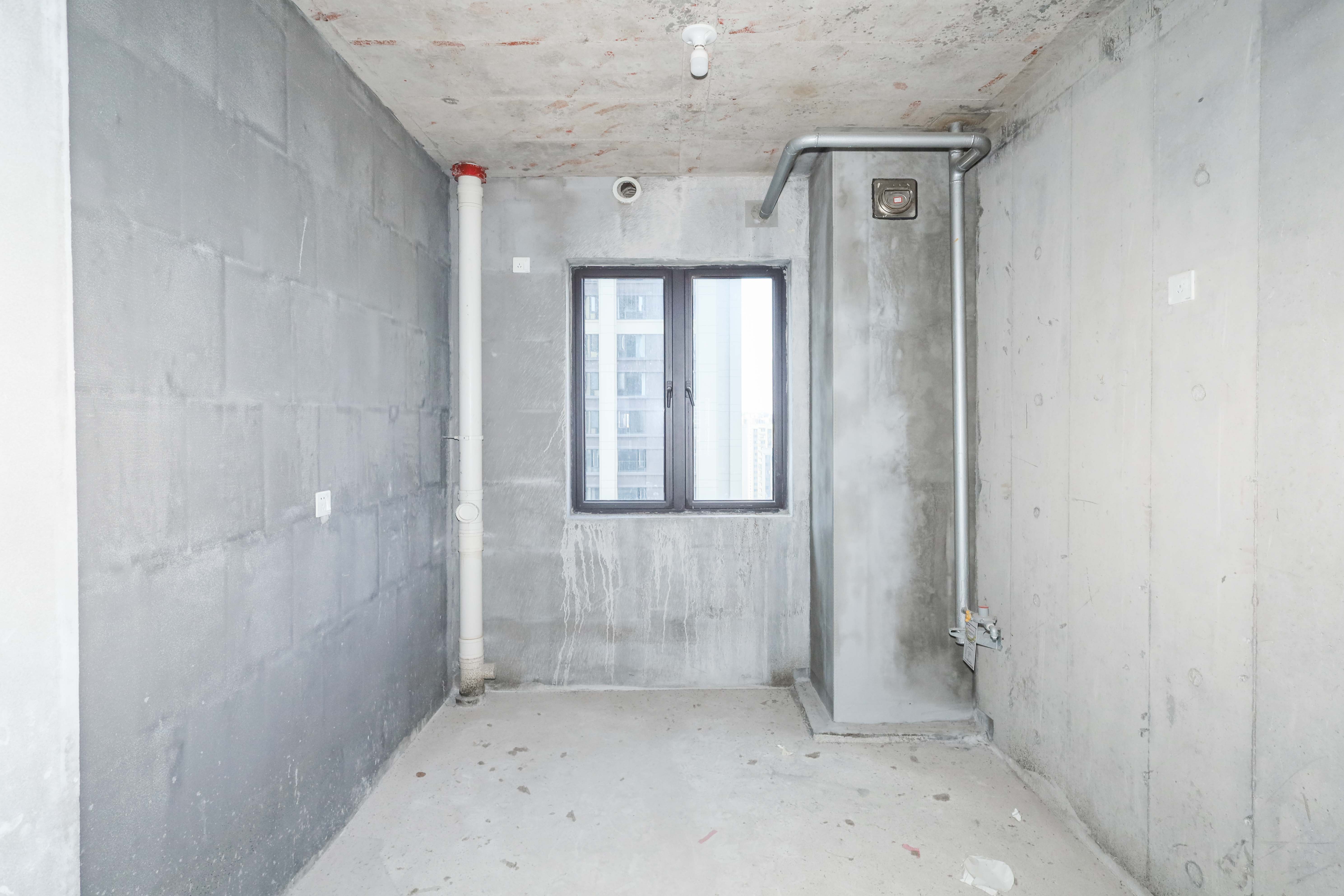 建发央著  5室2厅3卫   430.00万厨房