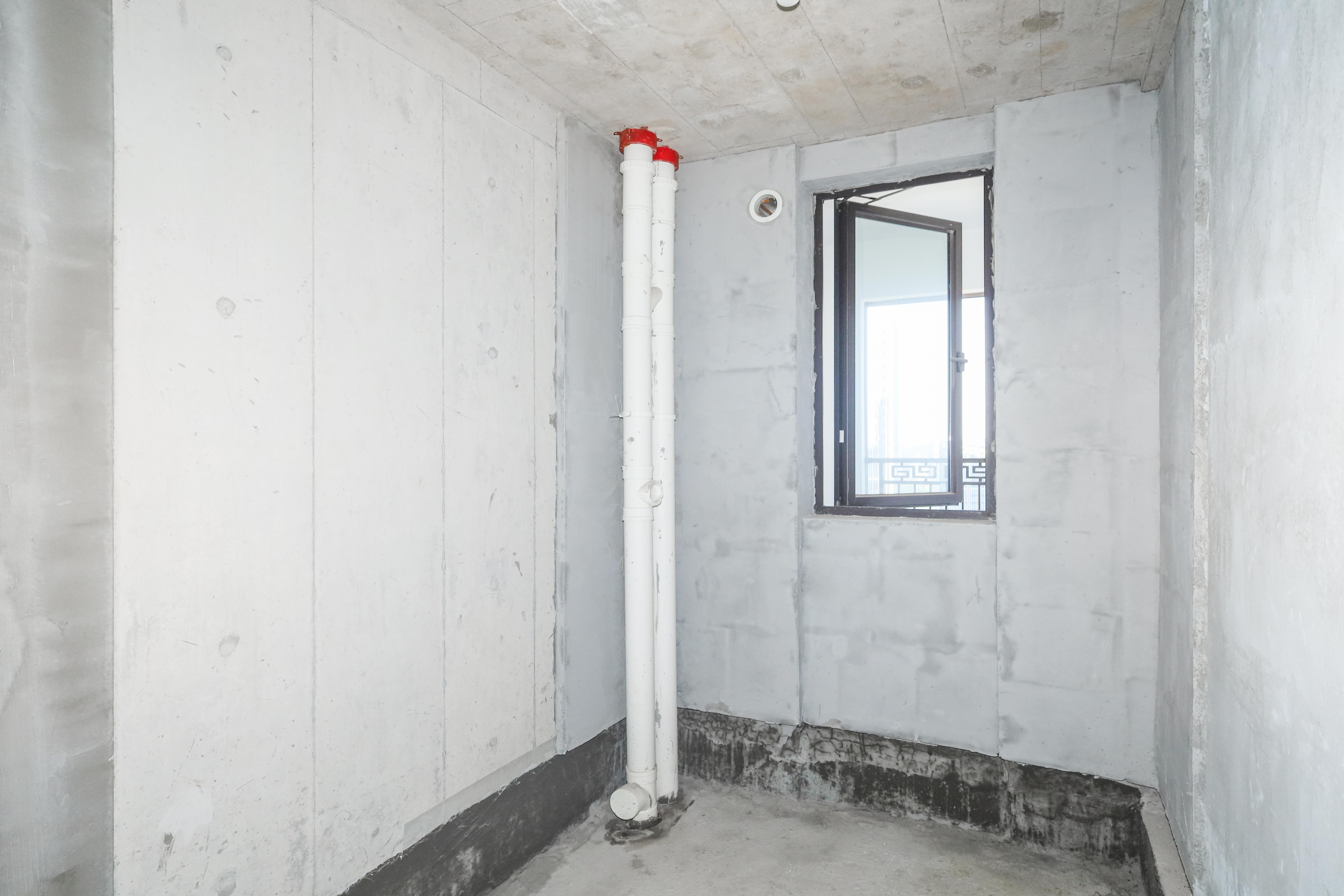 建发央著  5室2厅3卫   430.00万卫生间