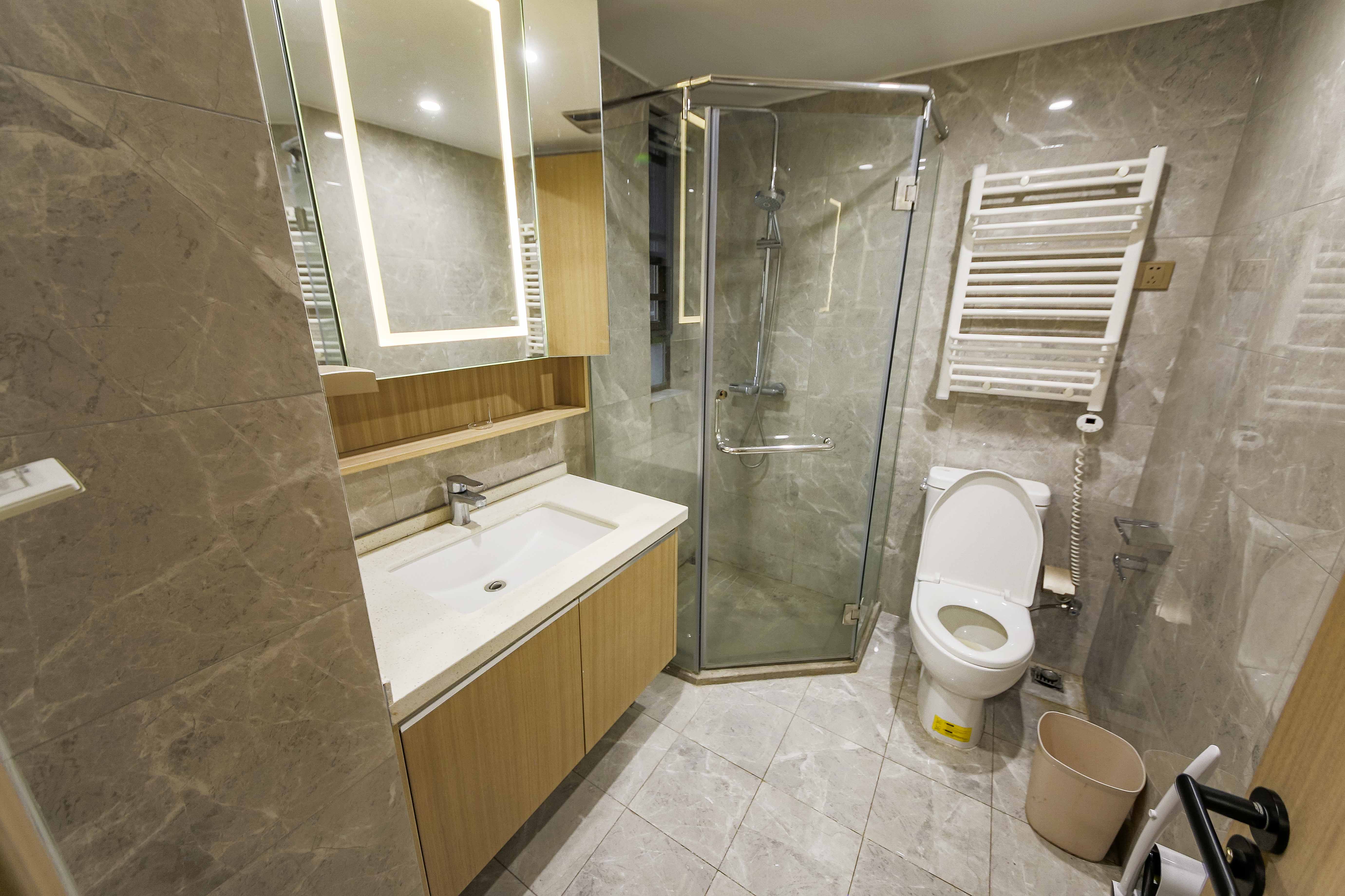 旭辉华宇南宸府  3室2厅2卫    162.0万 旭辉华宇南宸府  3室2厅2卫    162.0万卫生间