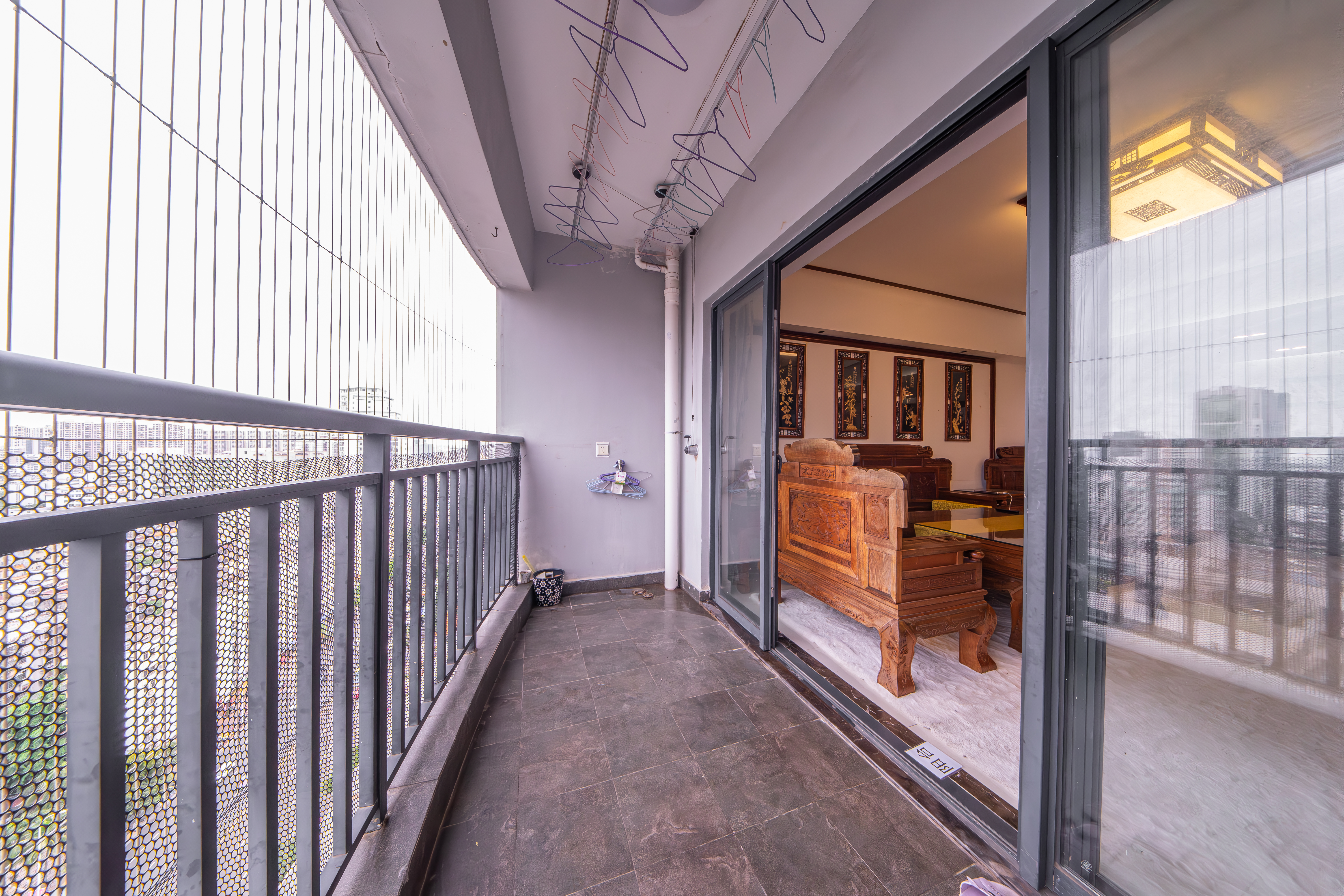 富苑小区  3室2厅1卫    79.0万 富苑小区  3室2厅1卫    79.0万阳台