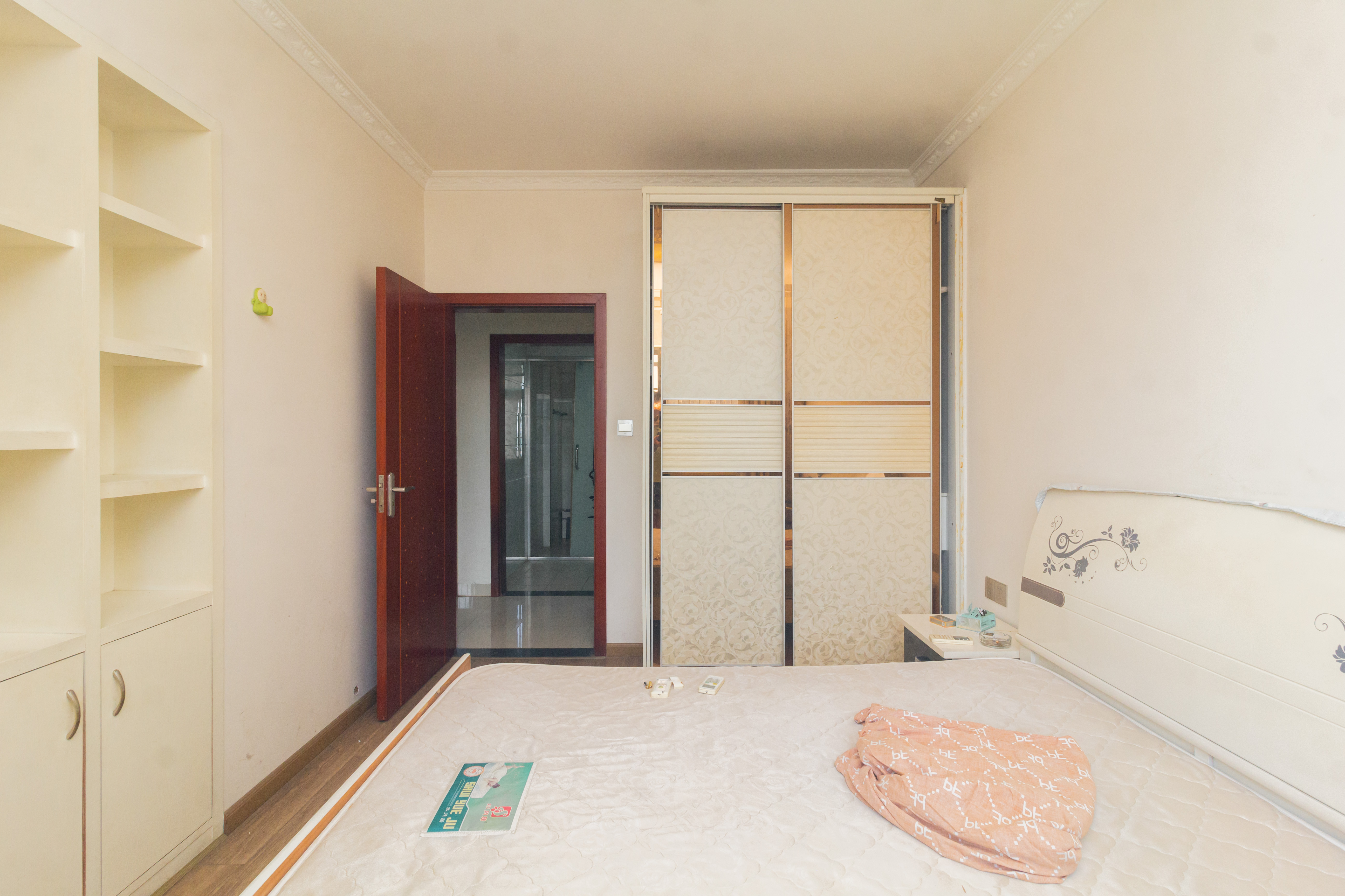 东业早安星城 3室2厅2卫 95.0万 东业早安星城 3室2厅2卫 95.0万卧室