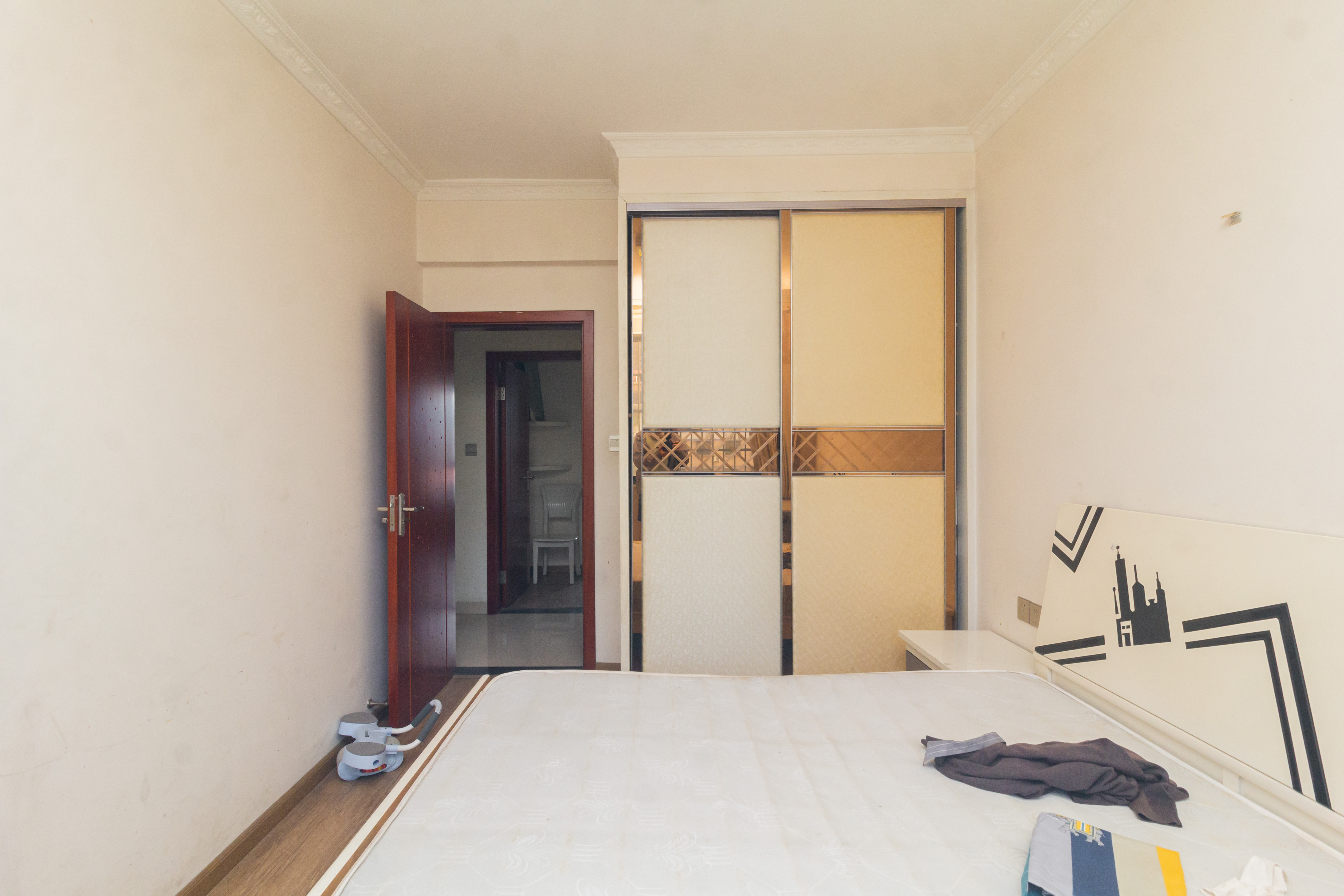 东业早安星城 3室2厅2卫 95.0万 东业早安星城 3室2厅2卫 95.0万卧室