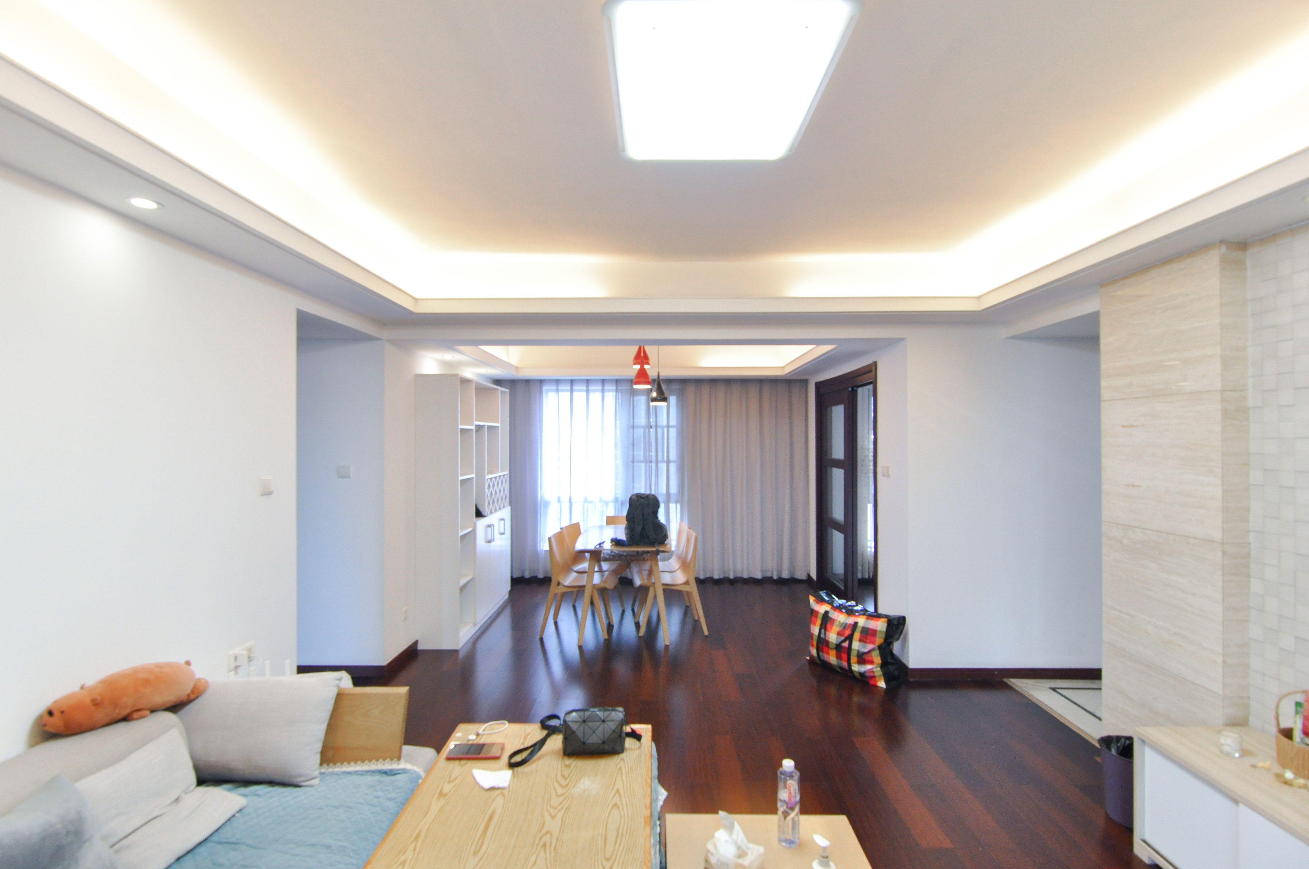 达美D6区  4室2厅2卫   150.00万其他