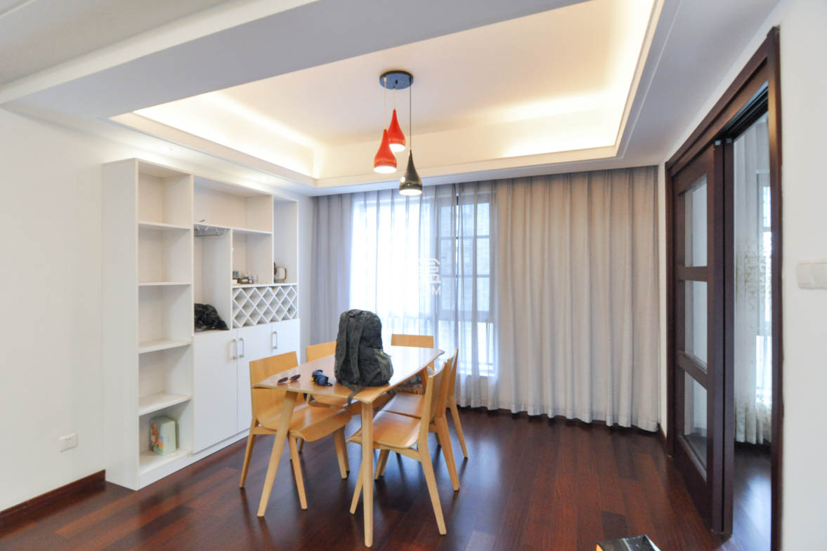 达美D6区  4室2厅2卫    150.0万 达美D6区  4室2厅2卫    150.0万其他