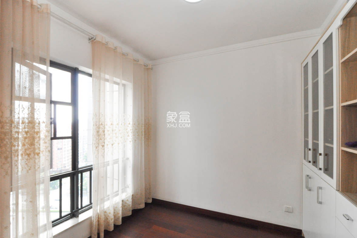 达美D6区  4室2厅2卫    150.0万 达美D6区  4室2厅2卫    150.0万其他