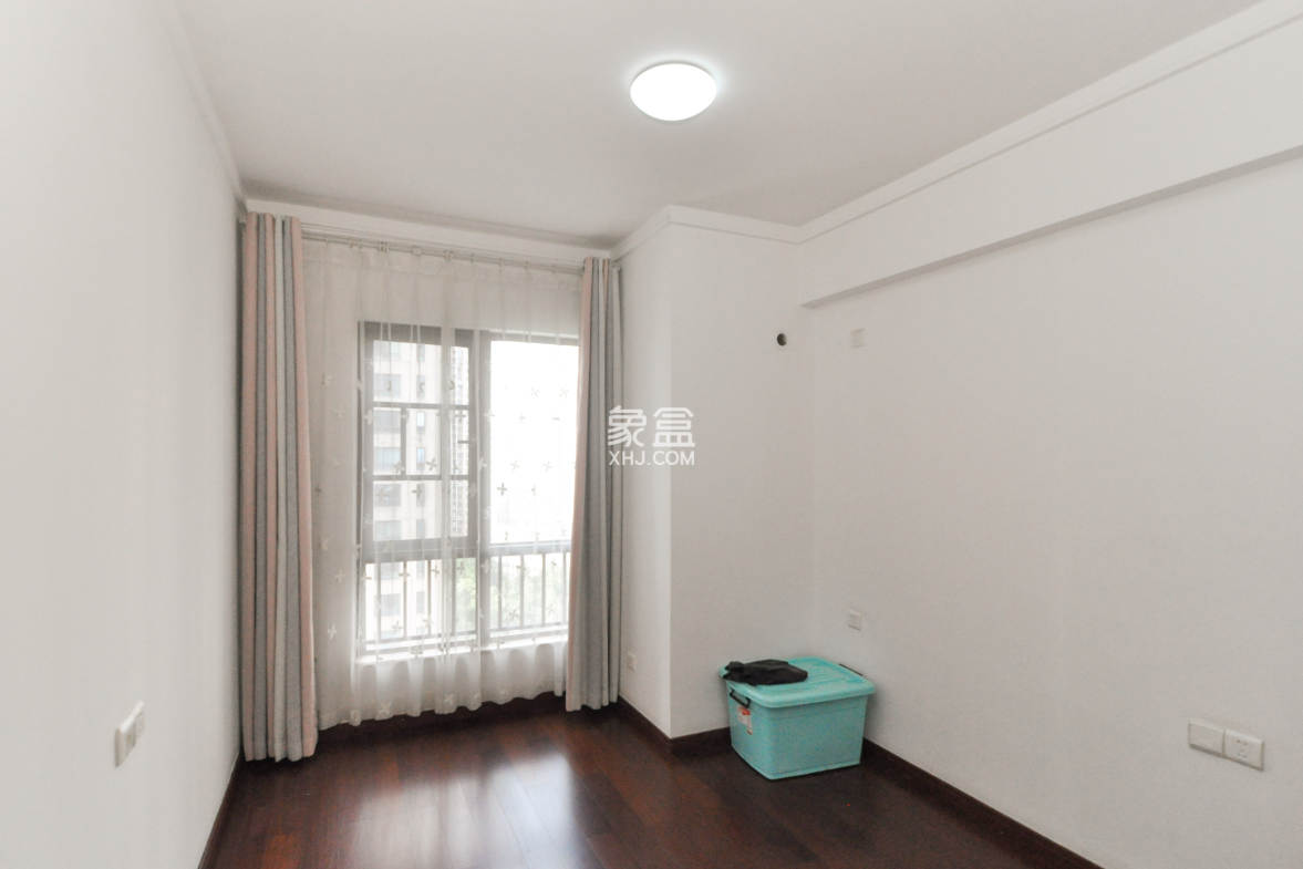 达美D6区  4室2厅2卫    150.0万 达美D6区  4室2厅2卫    150.0万其他