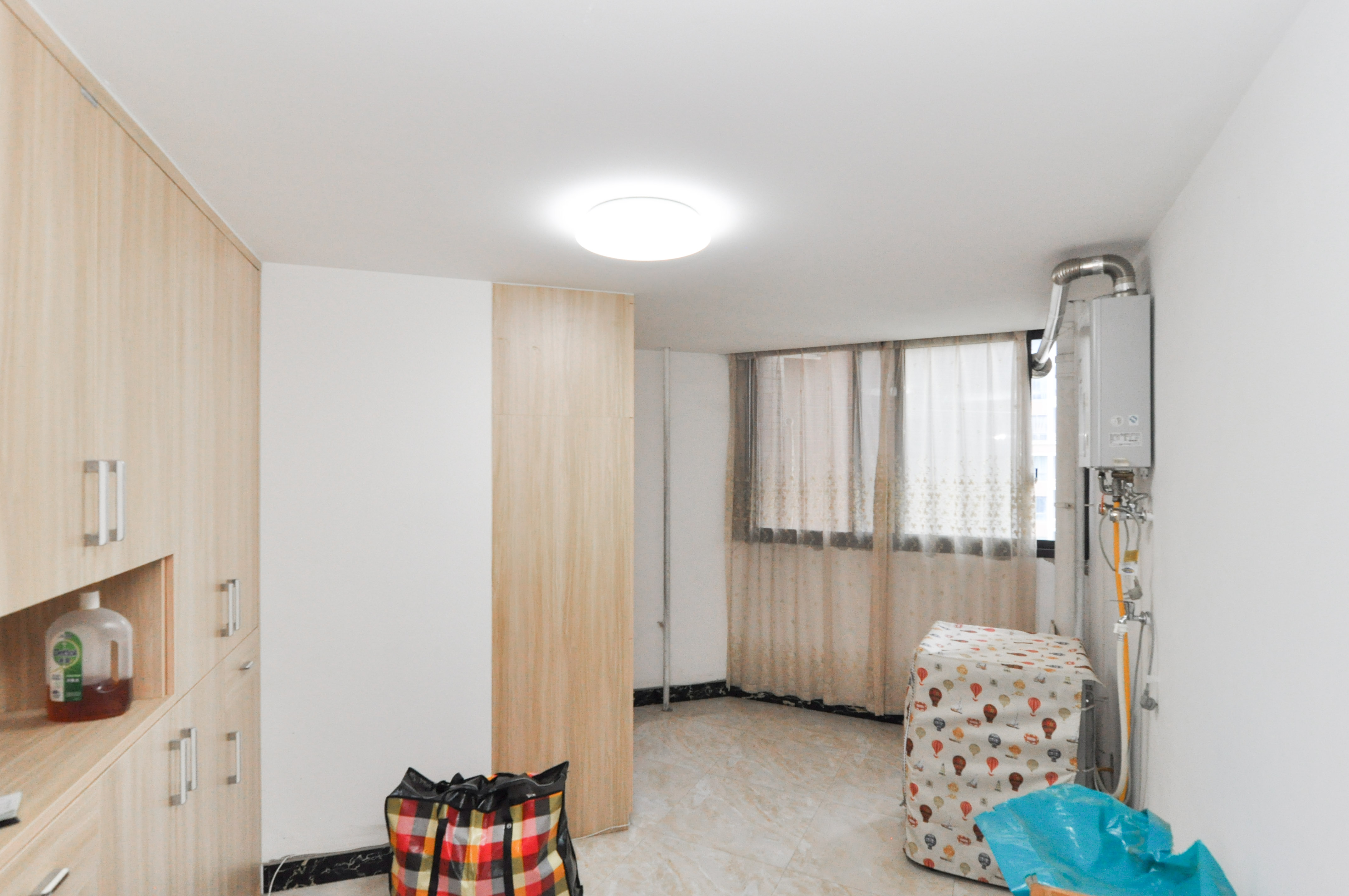 达美D6区  4室2厅2卫   150.00万其他