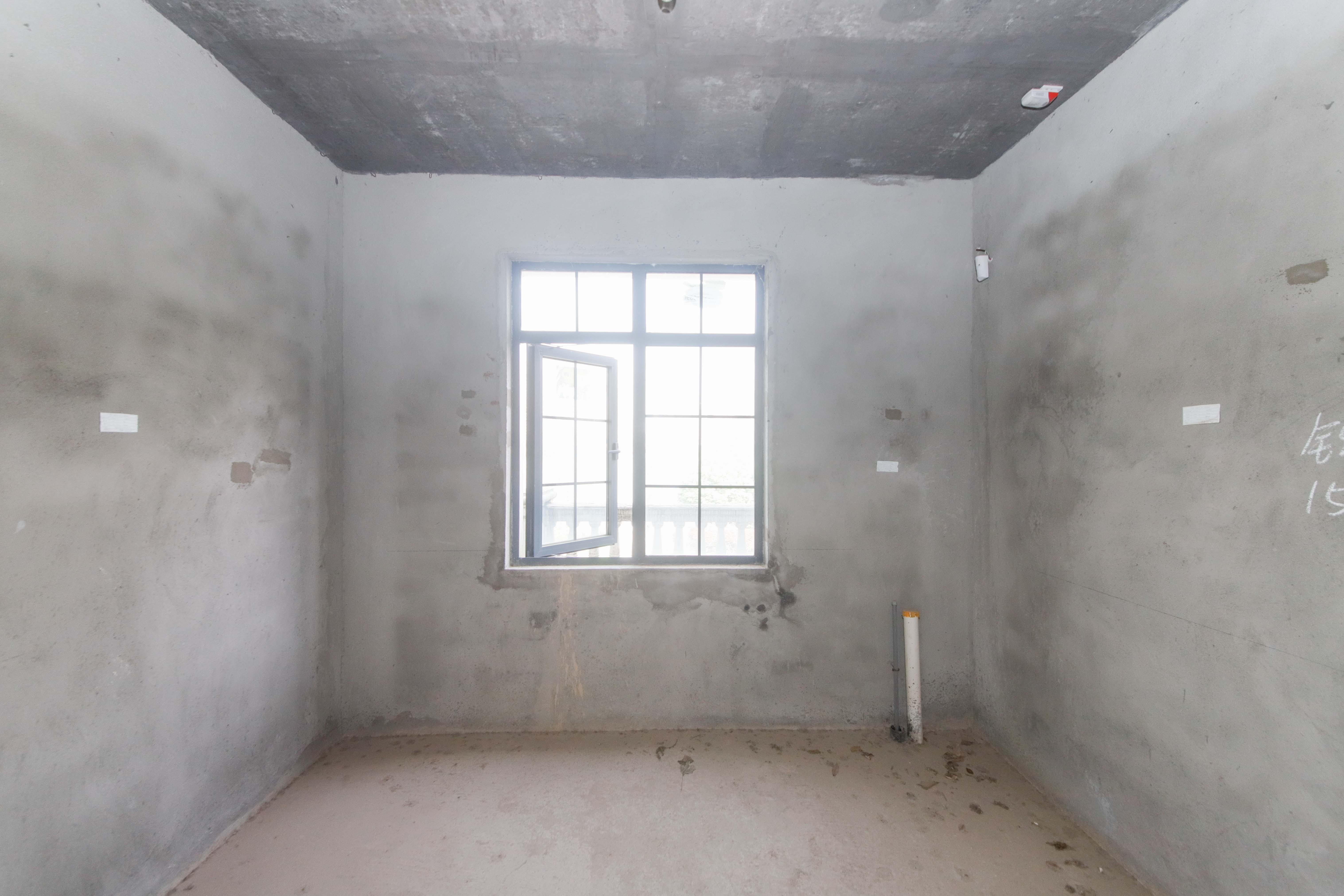 中海梅溪湖壹号  8室3厅4卫    2300.0万 中海梅溪湖壹号  8室3厅4卫    2300.0万其他