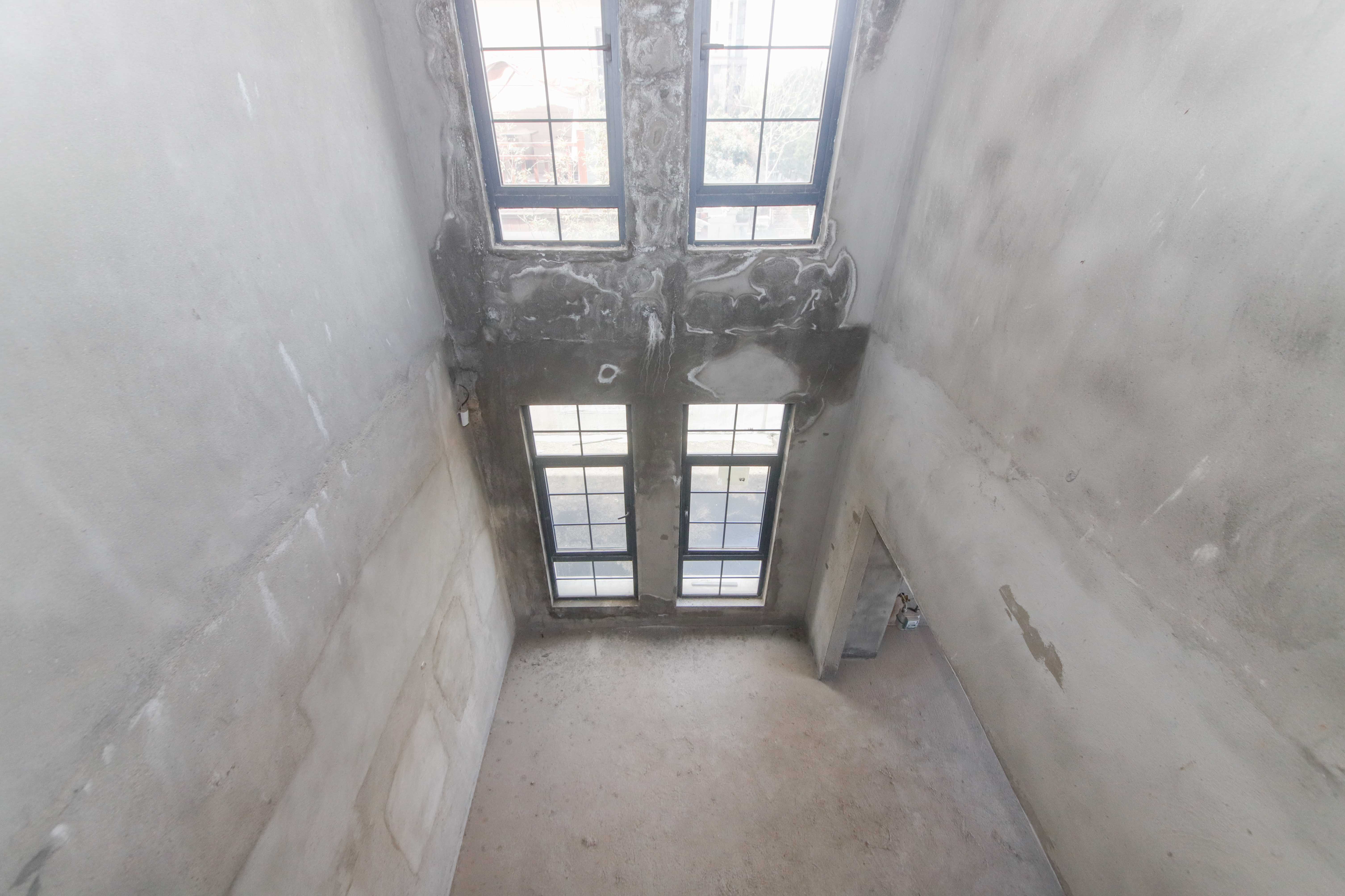 中海梅溪湖壹号  8室3厅4卫    2300.0万 中海梅溪湖壹号  8室3厅4卫    2300.0万其他