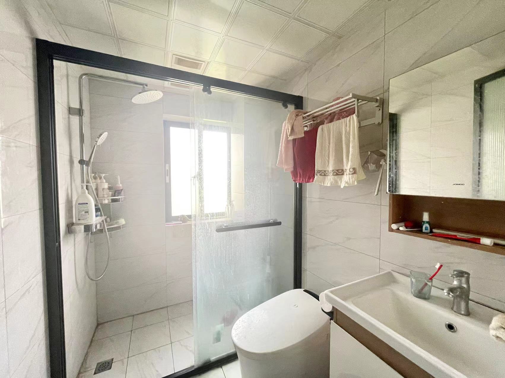 馨香橄榄城 4室2厅2卫 100.0万 馨香橄榄城 4室2厅2卫 100.0万室内图